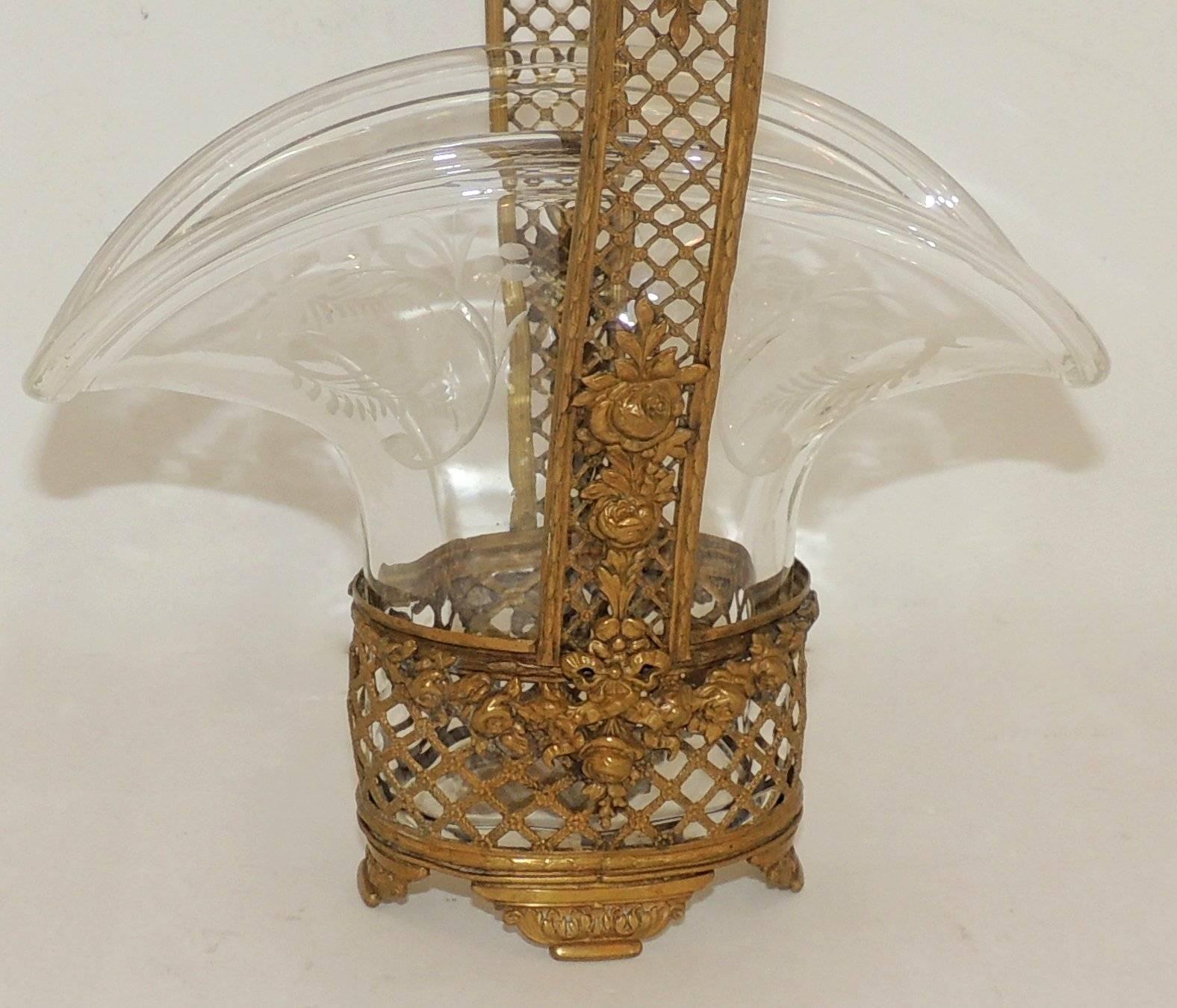20th Century Wonderful French Gilt Bronze Roses Basket Etched Crystal Glass Bowl Centerpiece For Sale