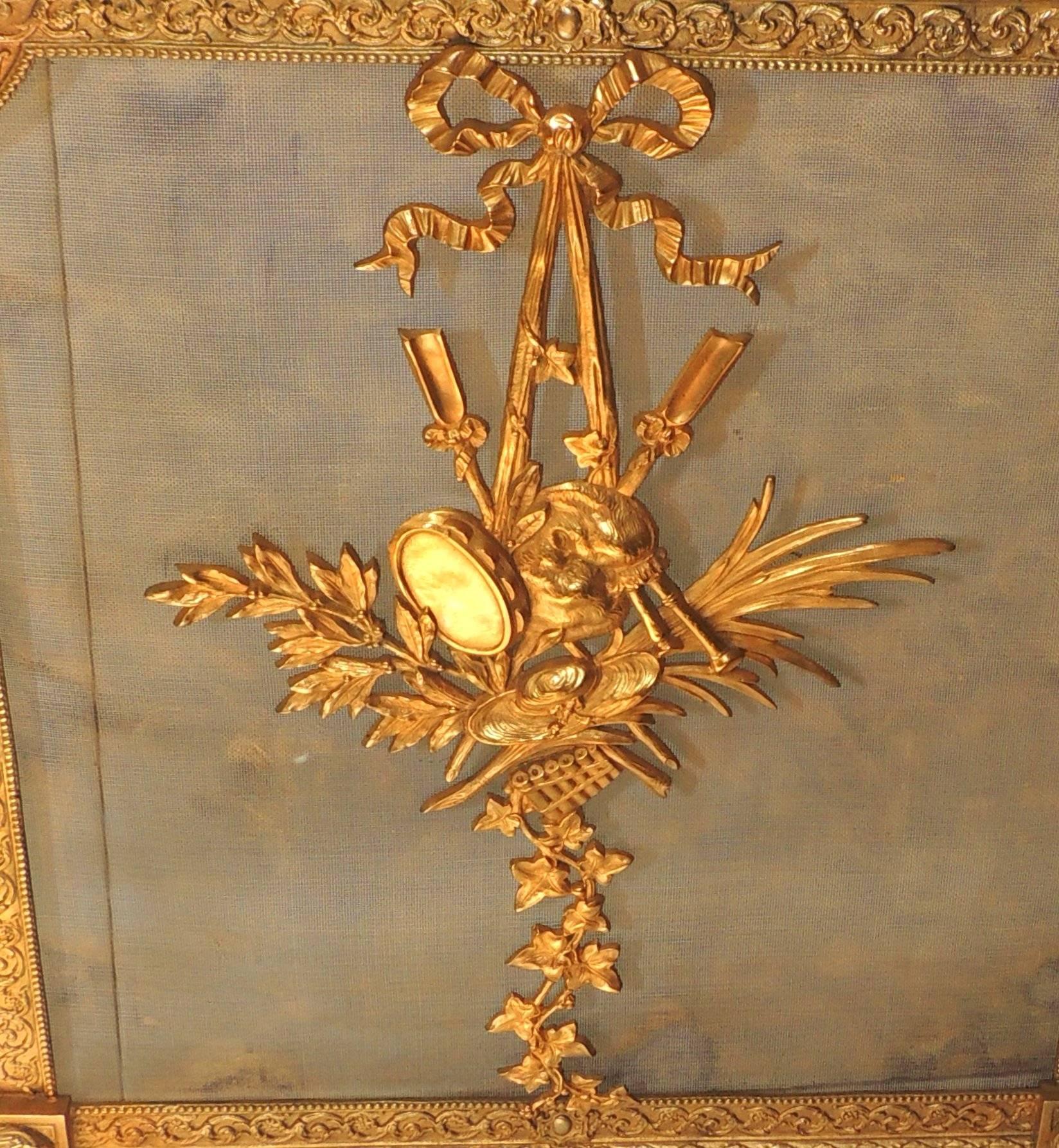 French Wonderful Gilt Doré Bronze Bow FireScreen Musical Medallion FirePlace Screen