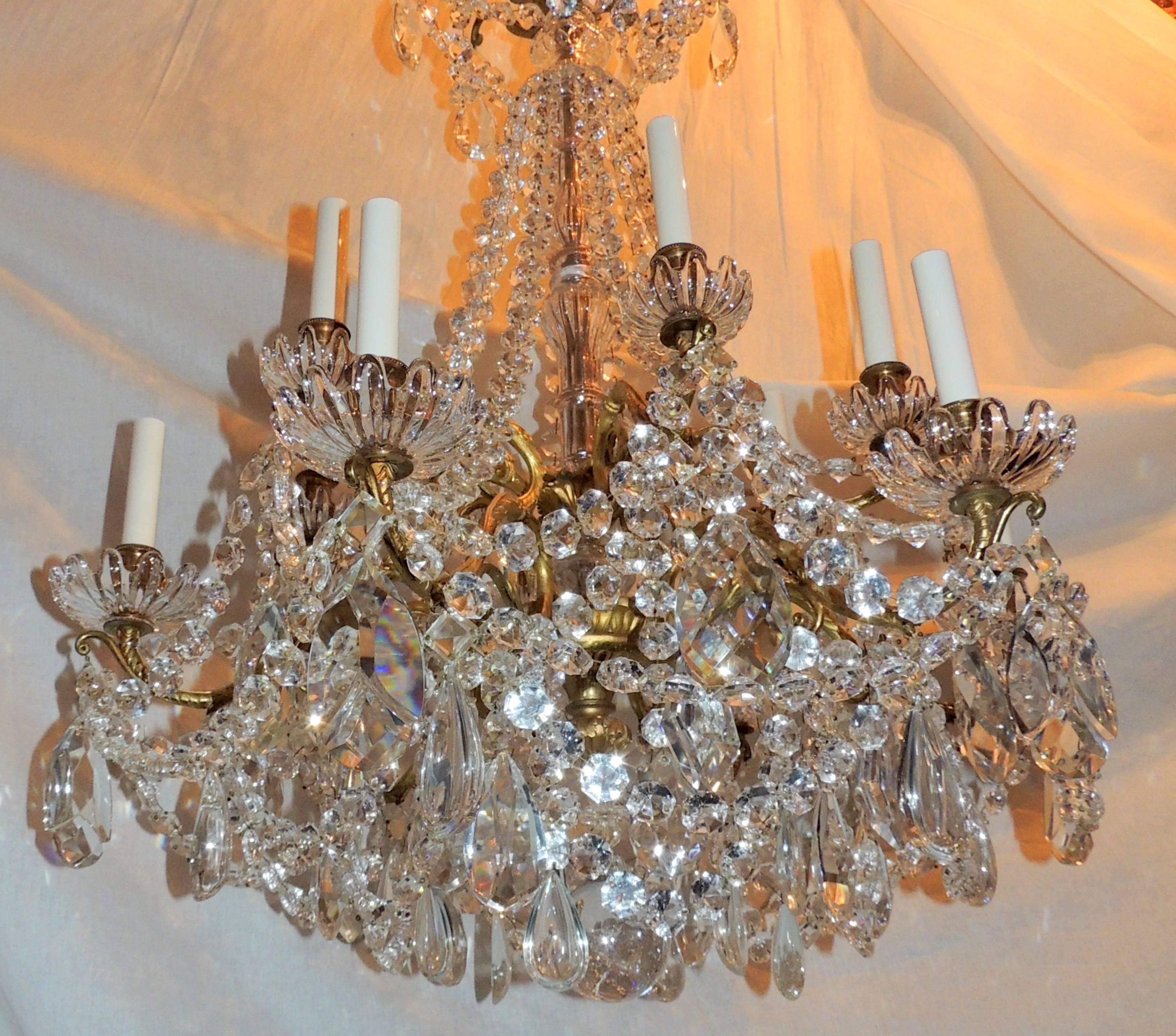 Wonderful French Baccarat Bronze and Crystal Twelve-Light Cascading Chandelier 2