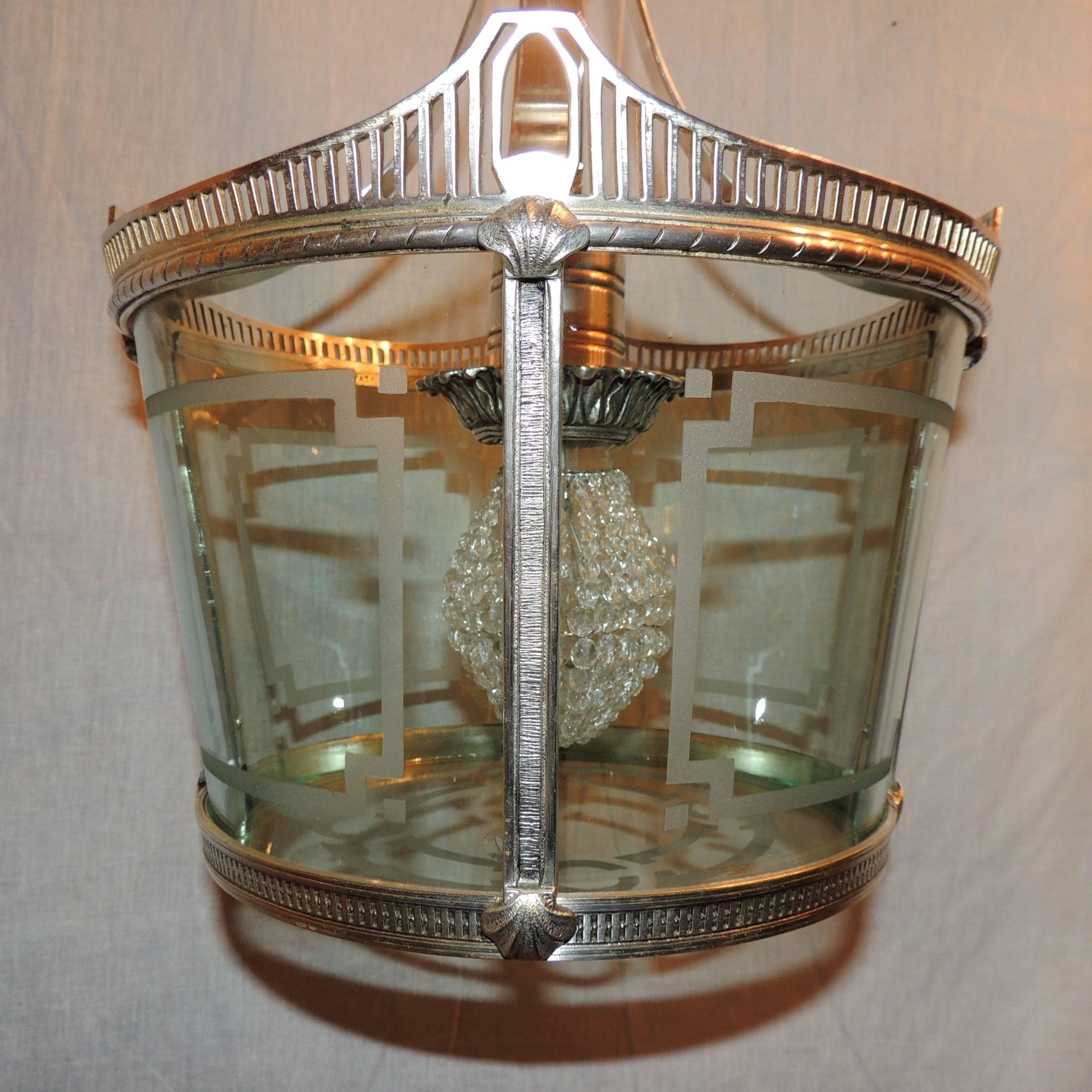 Wonderful Vintage Caldwell Art Deco Silver Bronze Lantern Etched Glass Fixture For Sale 2