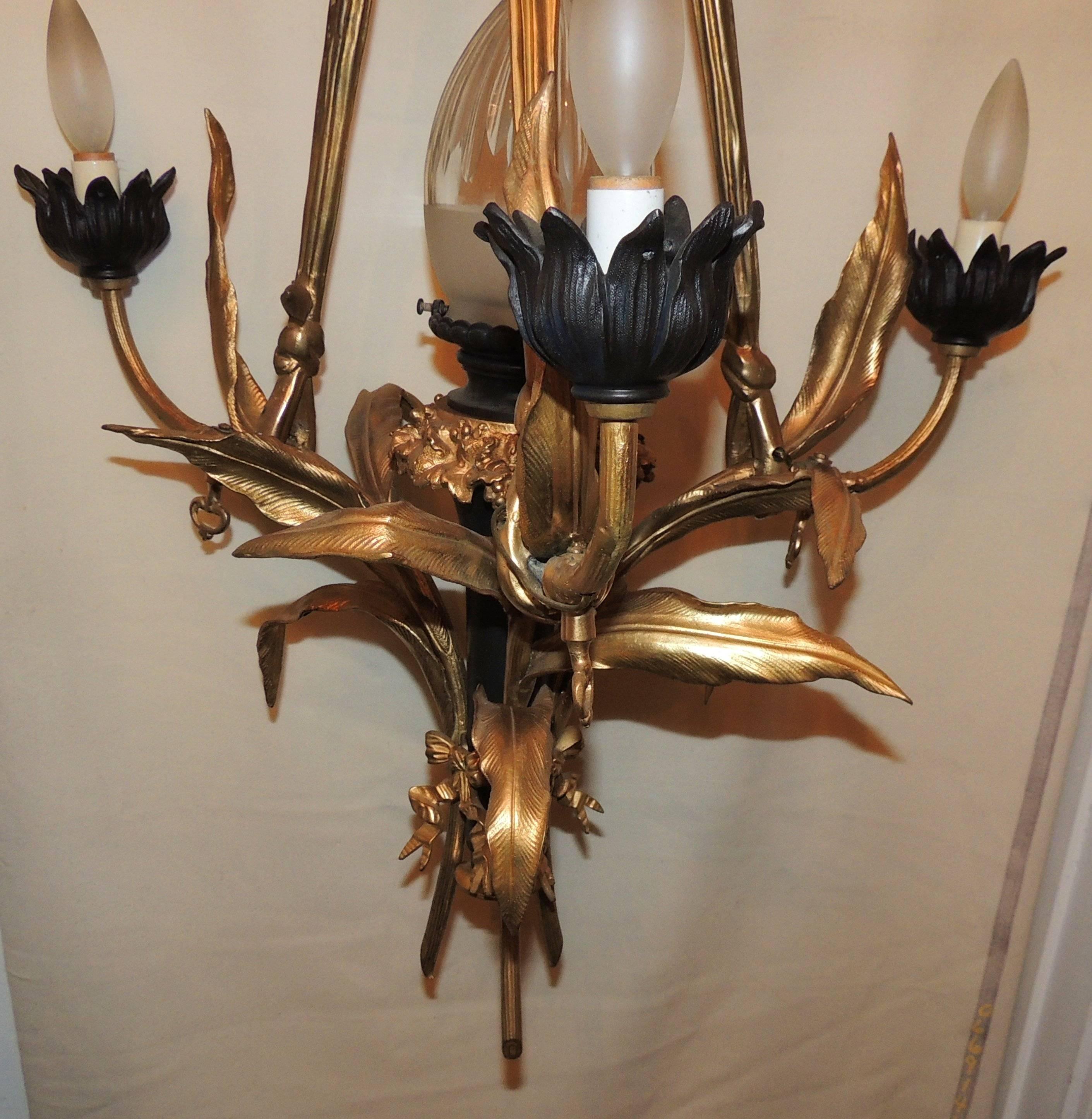 Wonderful French Doré Patina Bronze Bow Neoclassical Crystal Shade Chandelier In Good Condition For Sale In Roslyn, NY