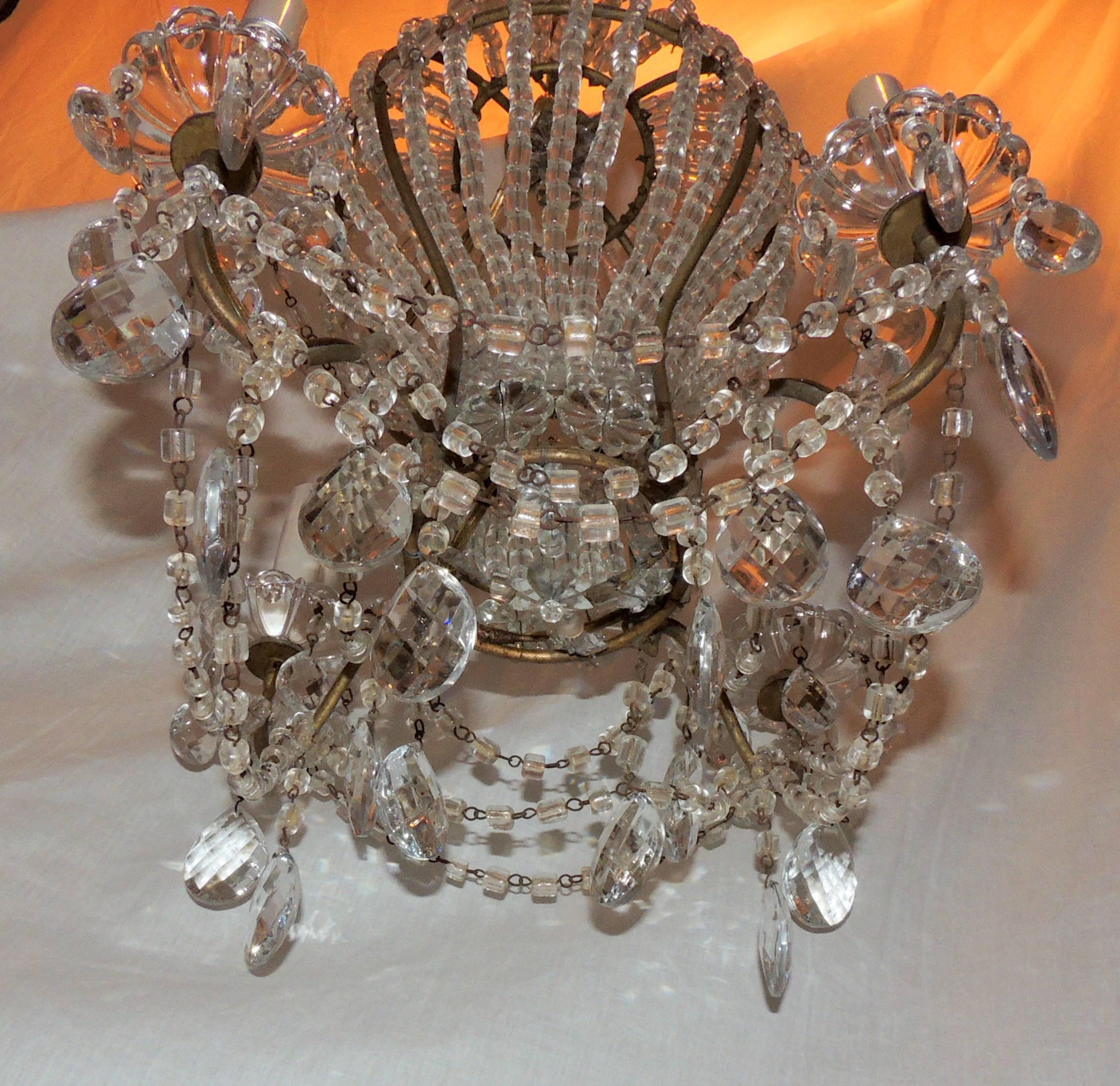 Wonderful Vintage Italy Gilt Beaded Crystal Hot Air Balloon Chandelier Fixture In Good Condition For Sale In Roslyn, NY