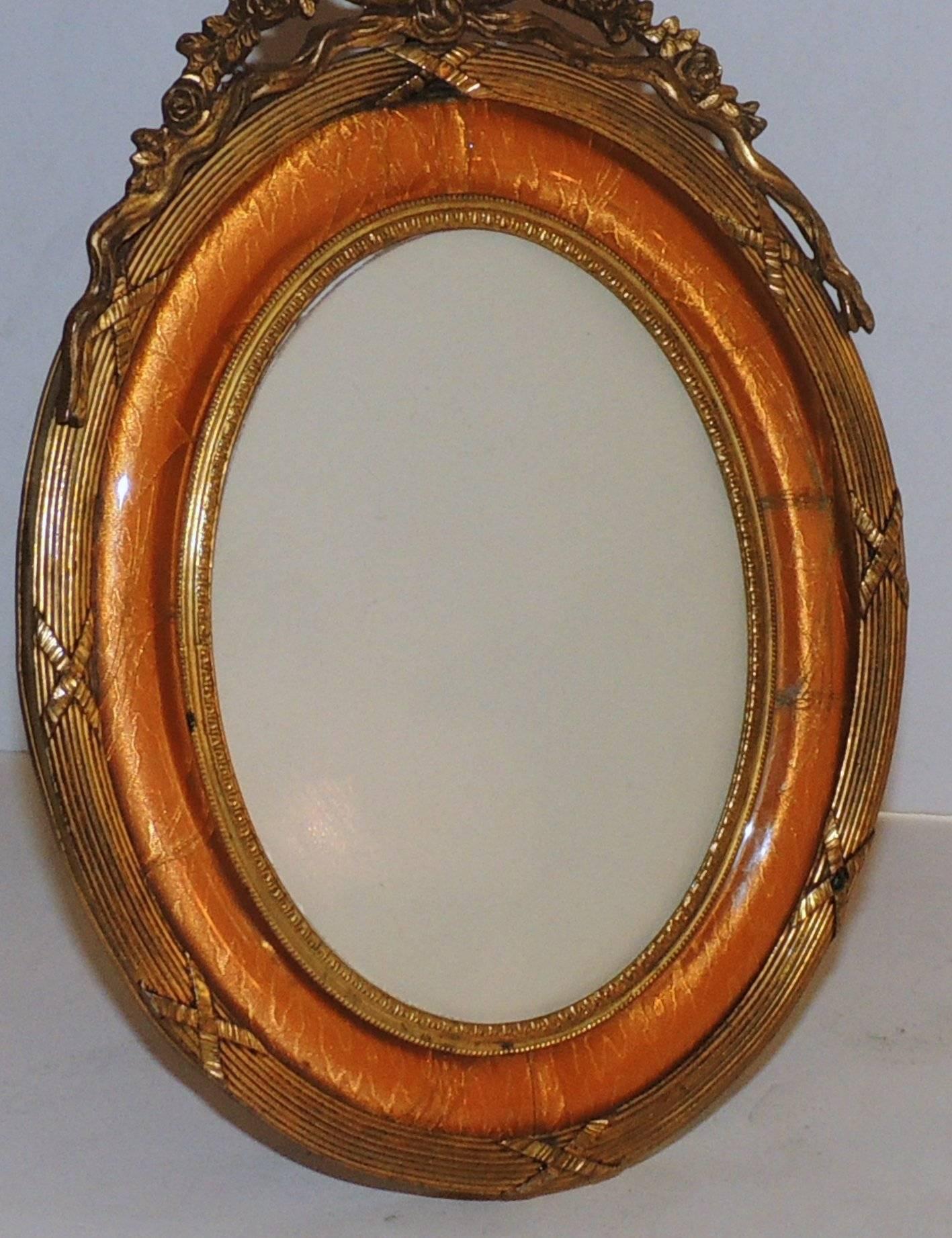 peach picture frame