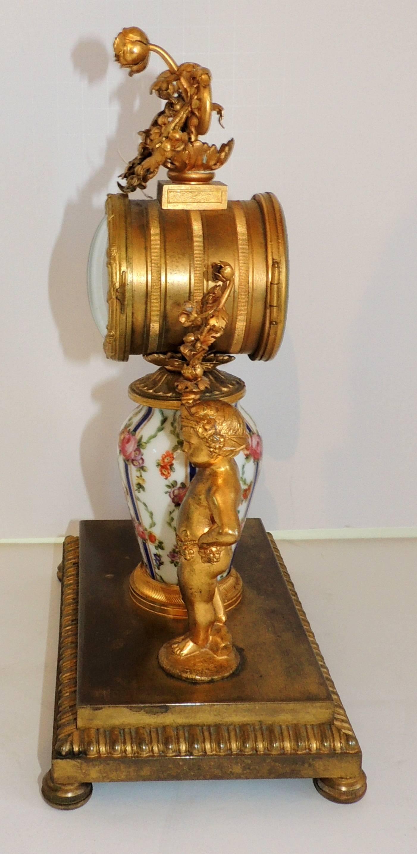 Mid-20th Century French Hand-Painted Porcelain Ormolu Dore Bronze-Mounted Cherub Putti Clock