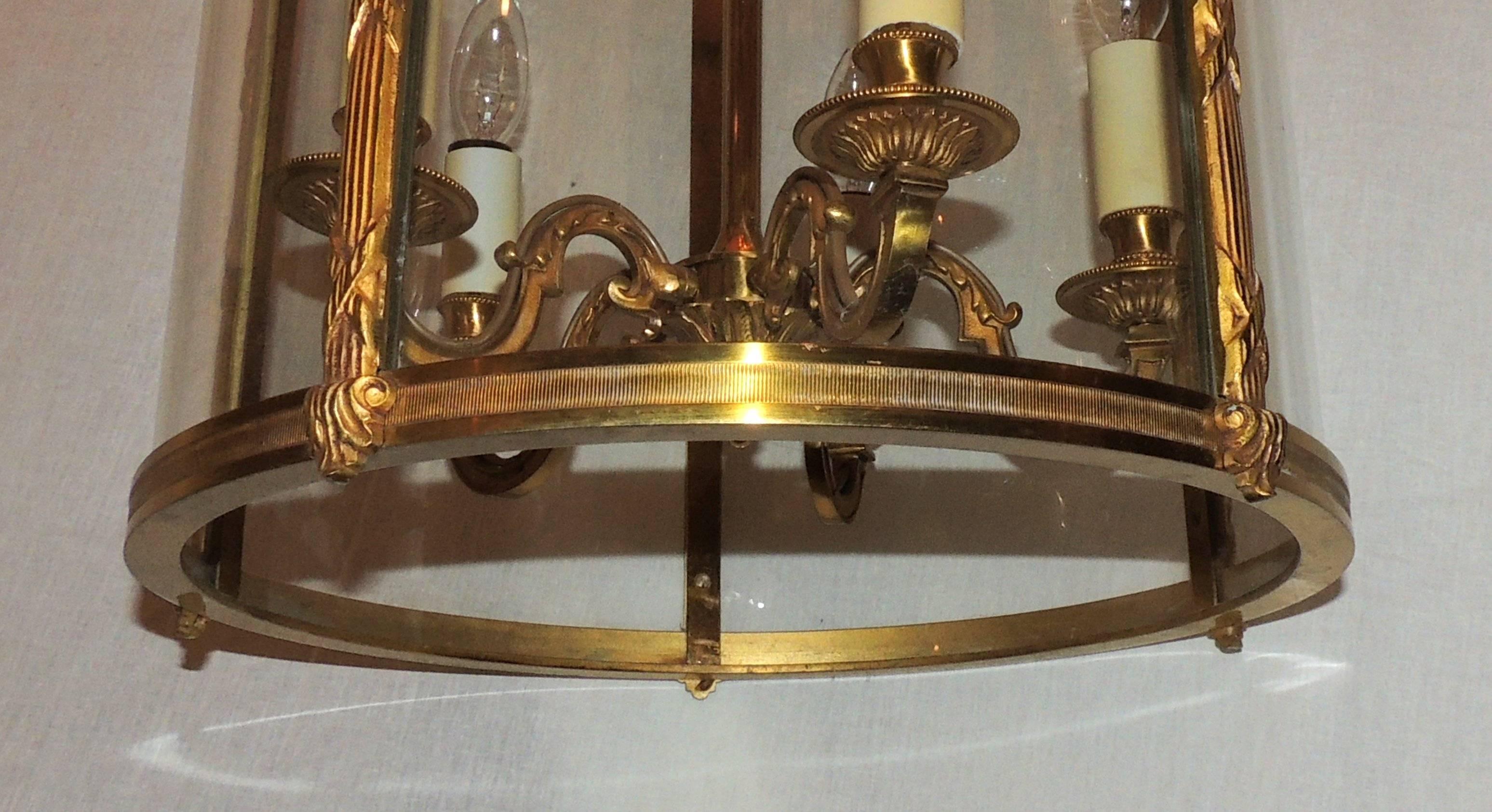 Fine Pair Doré Etched Bow Bronze Louis XVI Lantern Fixtures Curved Glass Panels For Sale 1