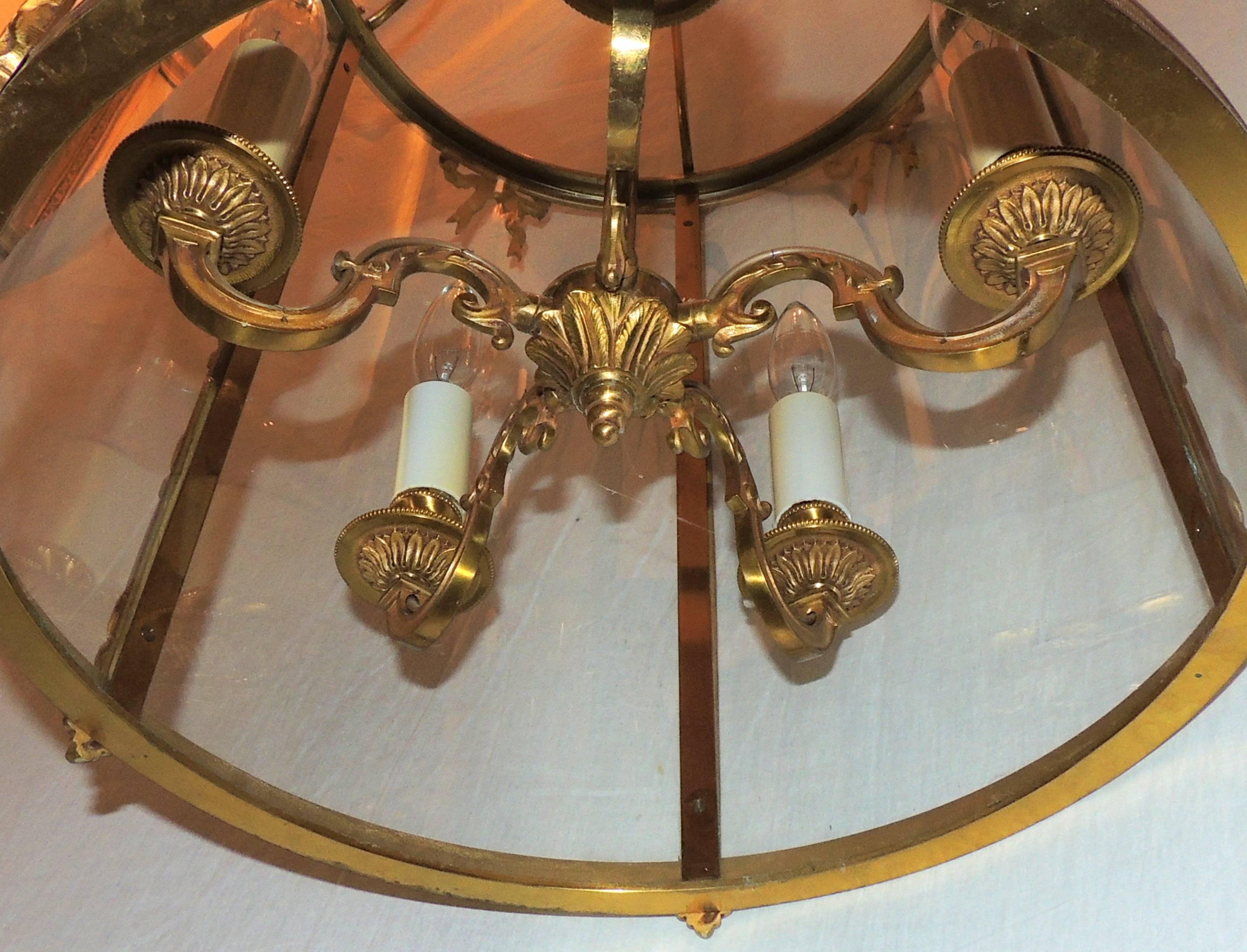 Fine Pair Doré Etched Bow Bronze Louis XVI Lantern Fixtures Curved Glass Panels For Sale 2
