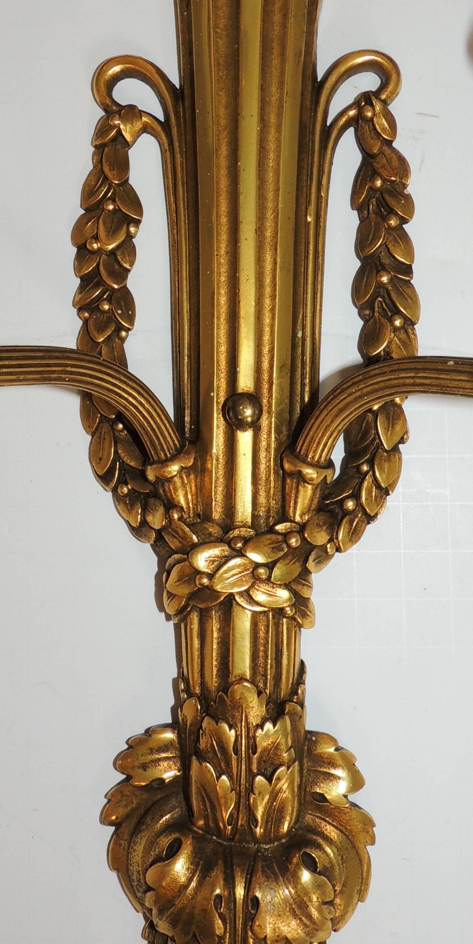 Wonderful Pair Caldwell Two-Arm Brass Bronze Wreath Neoclassical Regency Sconces For Sale 2