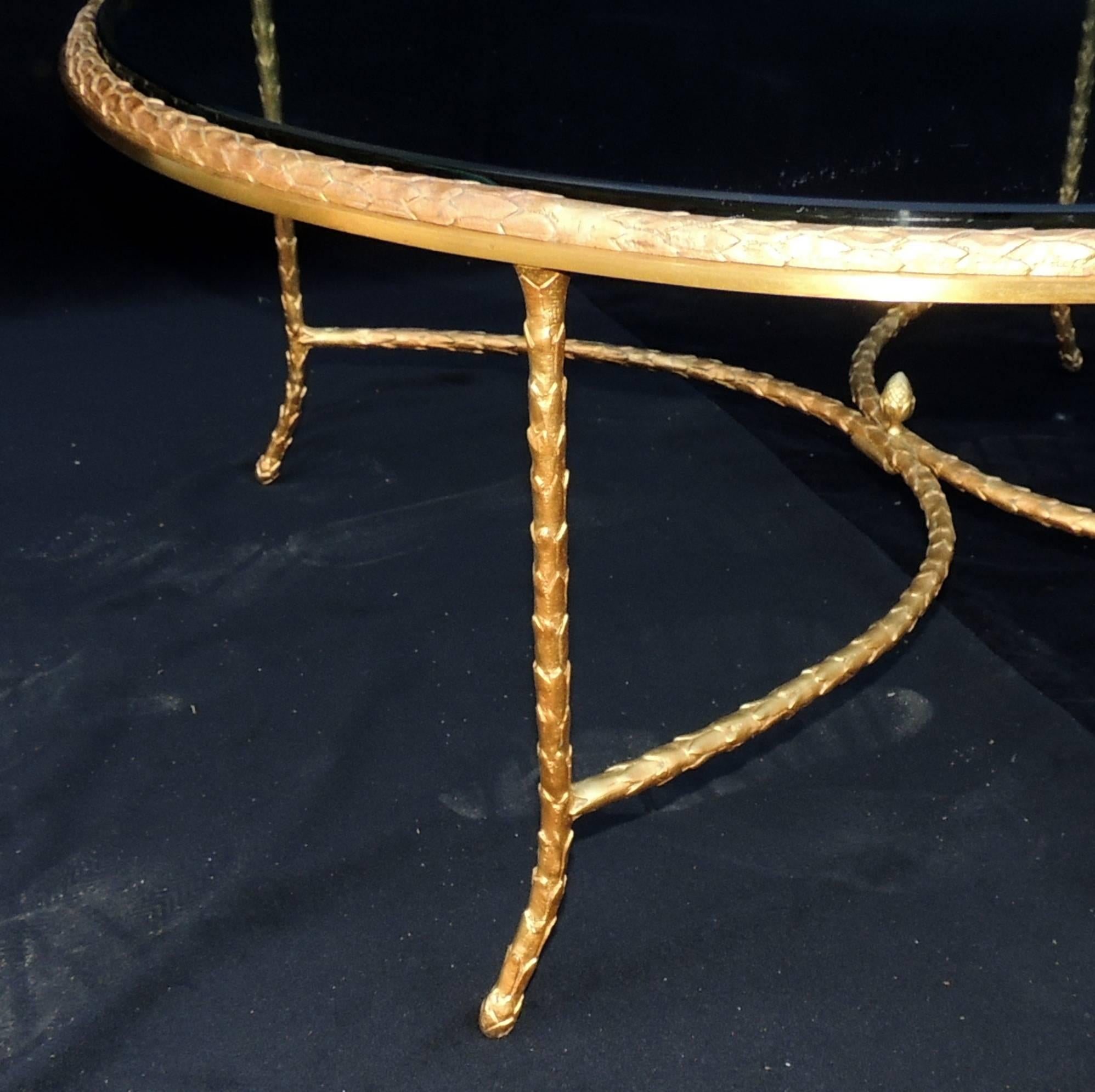 Wonderful French Gilt Bronze Leaf Round P.E. Guerin Glass Coffee Cocktail Table In Good Condition In Roslyn, NY