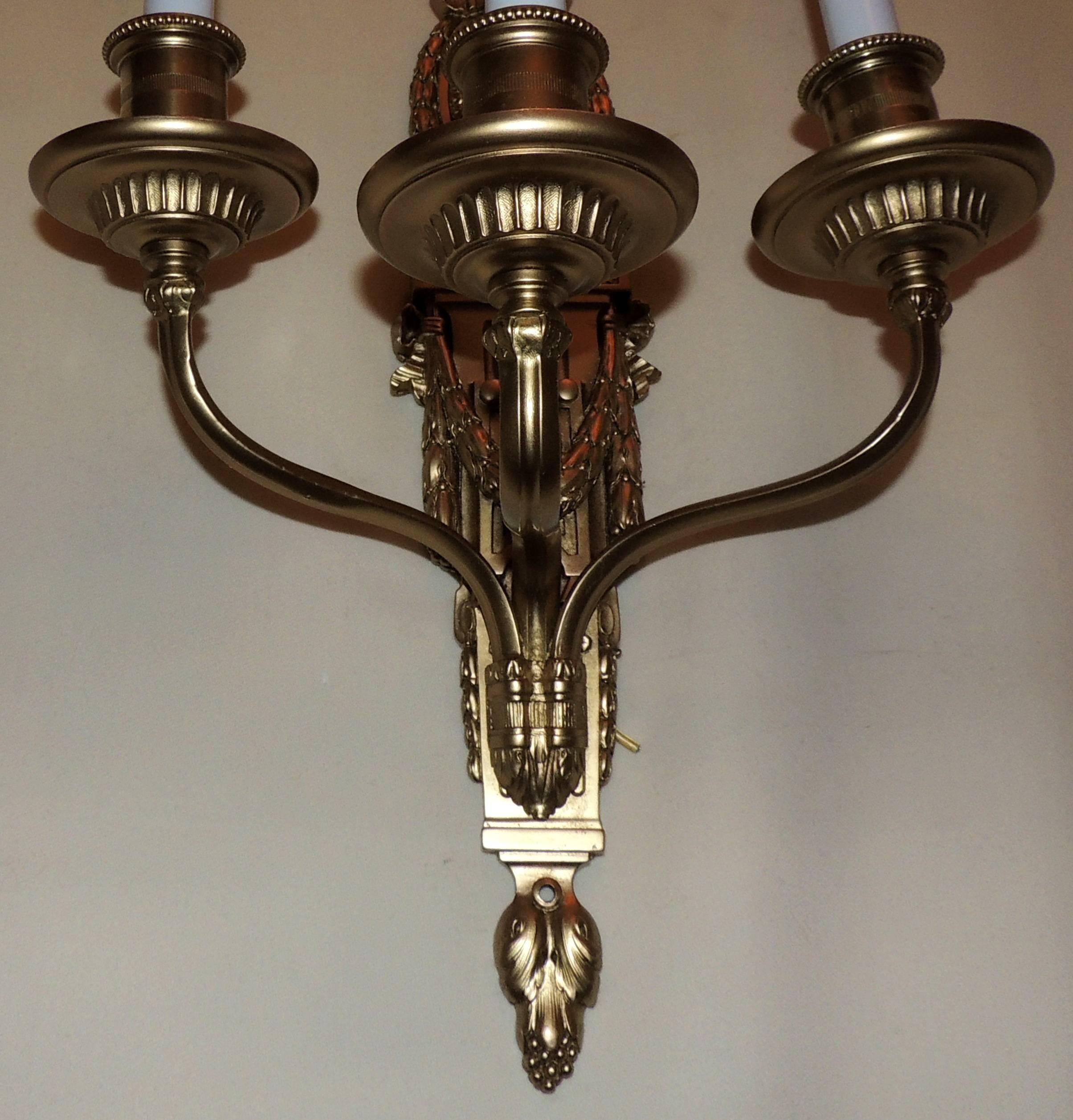 Mid-20th Century Pair of Gilt Bronze Neoclassical Bow Top Wreath Regency Sconces E.F. Caldwell