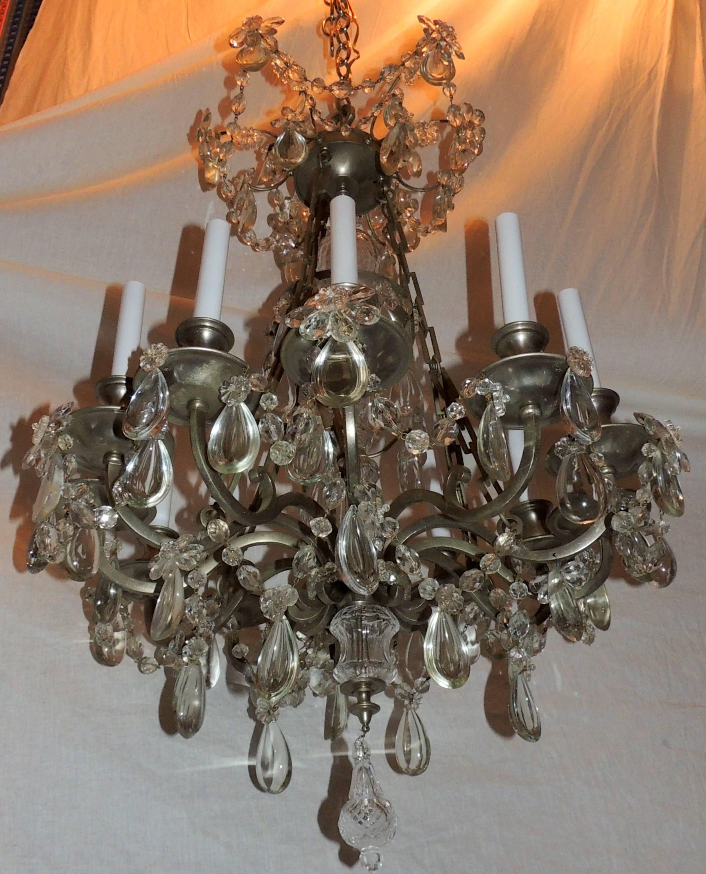 French Louis XVI Brushed Silvered Bronze Crystal Beaded Neoclassical Chandelier For Sale 3