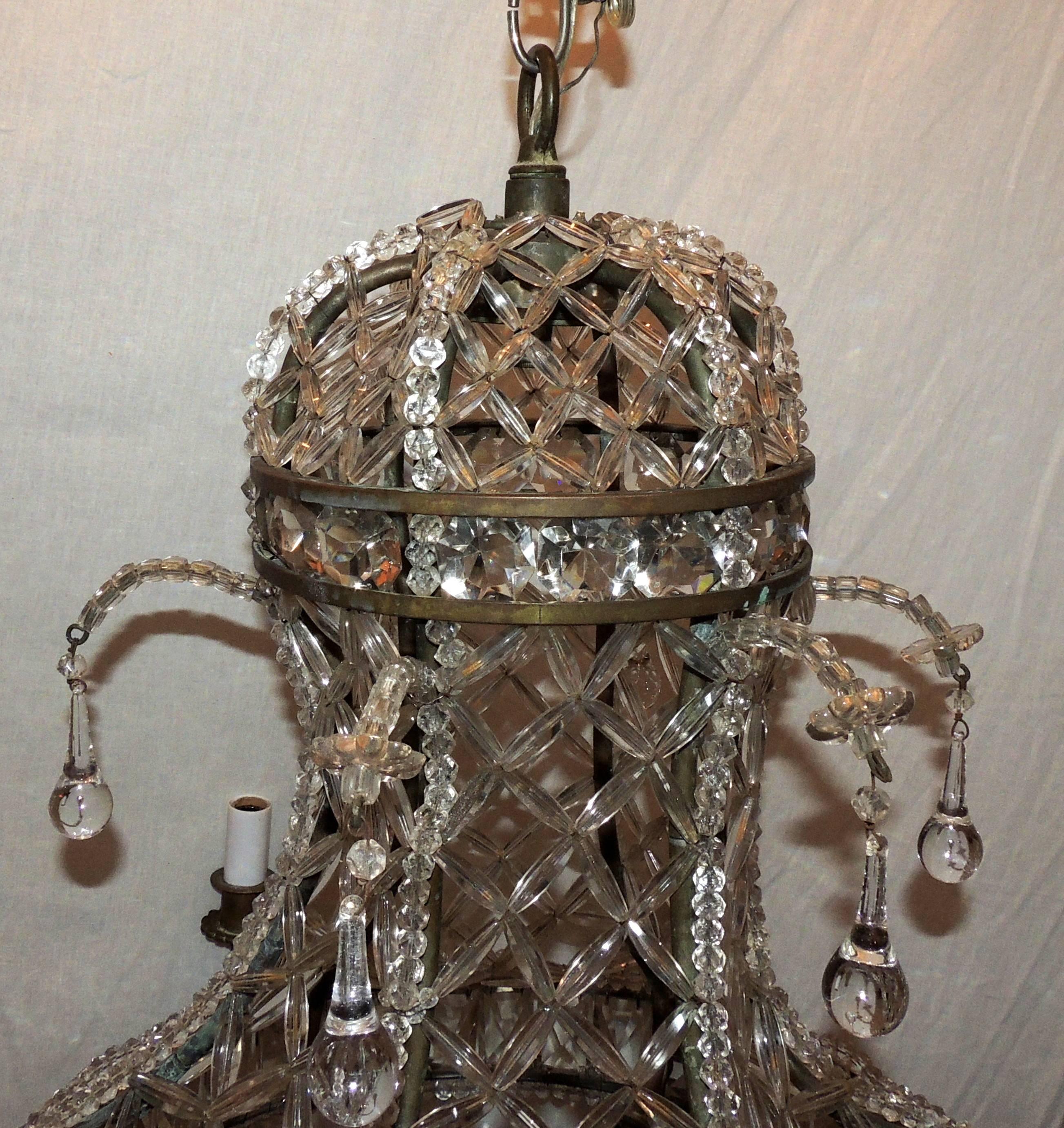 Wunderschöne französische Bronze-Kristall-Gitter-Perlenkorb-Kronleuchter-Leuchte (Belle Époque) im Angebot