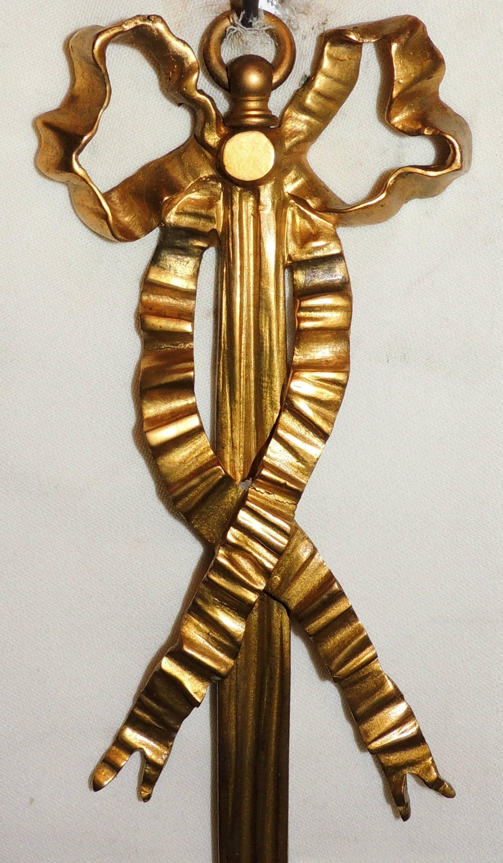 Belle Époque Pair of Antique French Bronze Louis XVI Ribbon Bow Flower Tassel Sconces For Sale