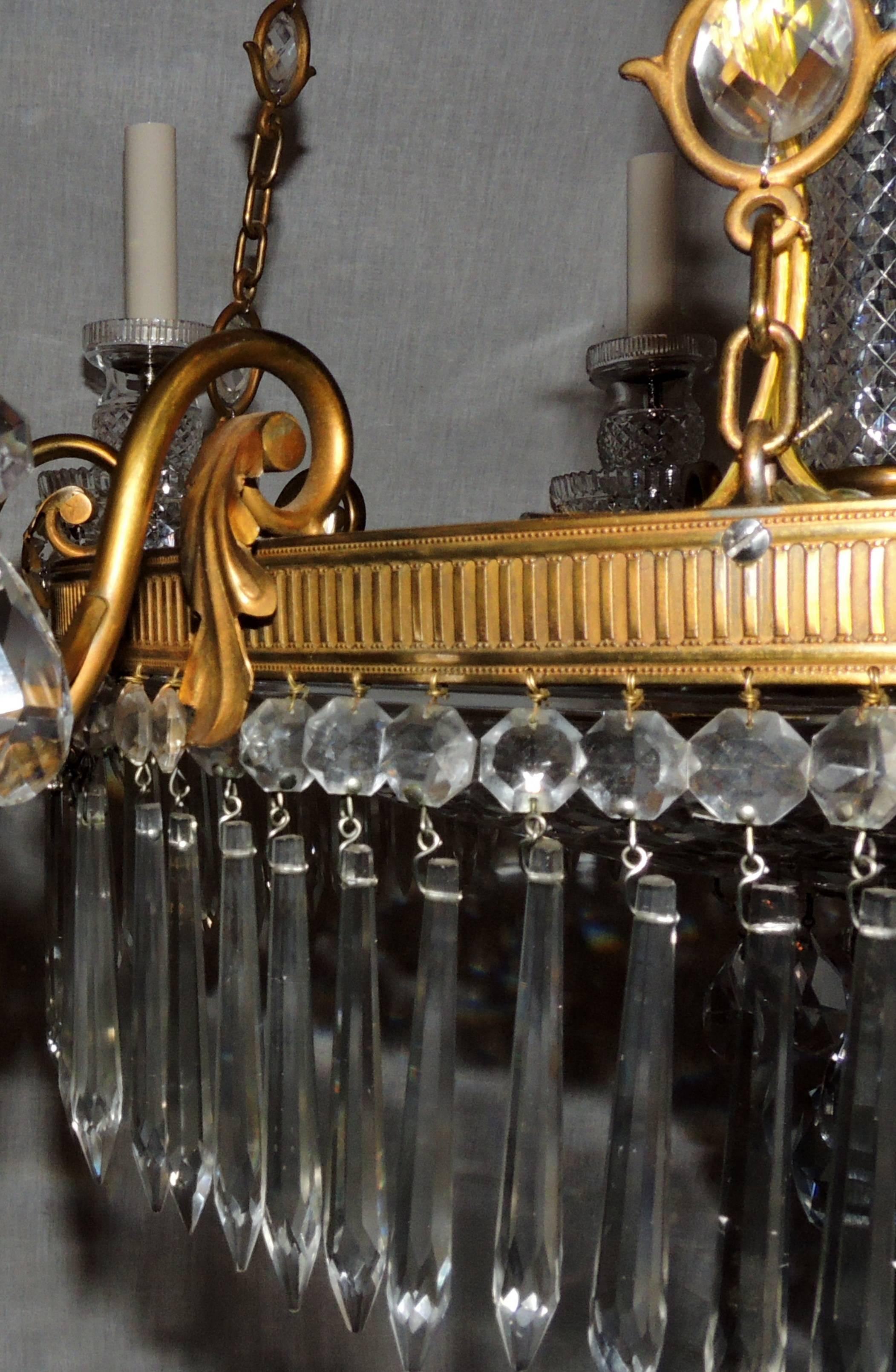 Exceptional Regency Doré Bronze Cut Crystal Centre Bowl Empire Baltic Chandelier For Sale 2
