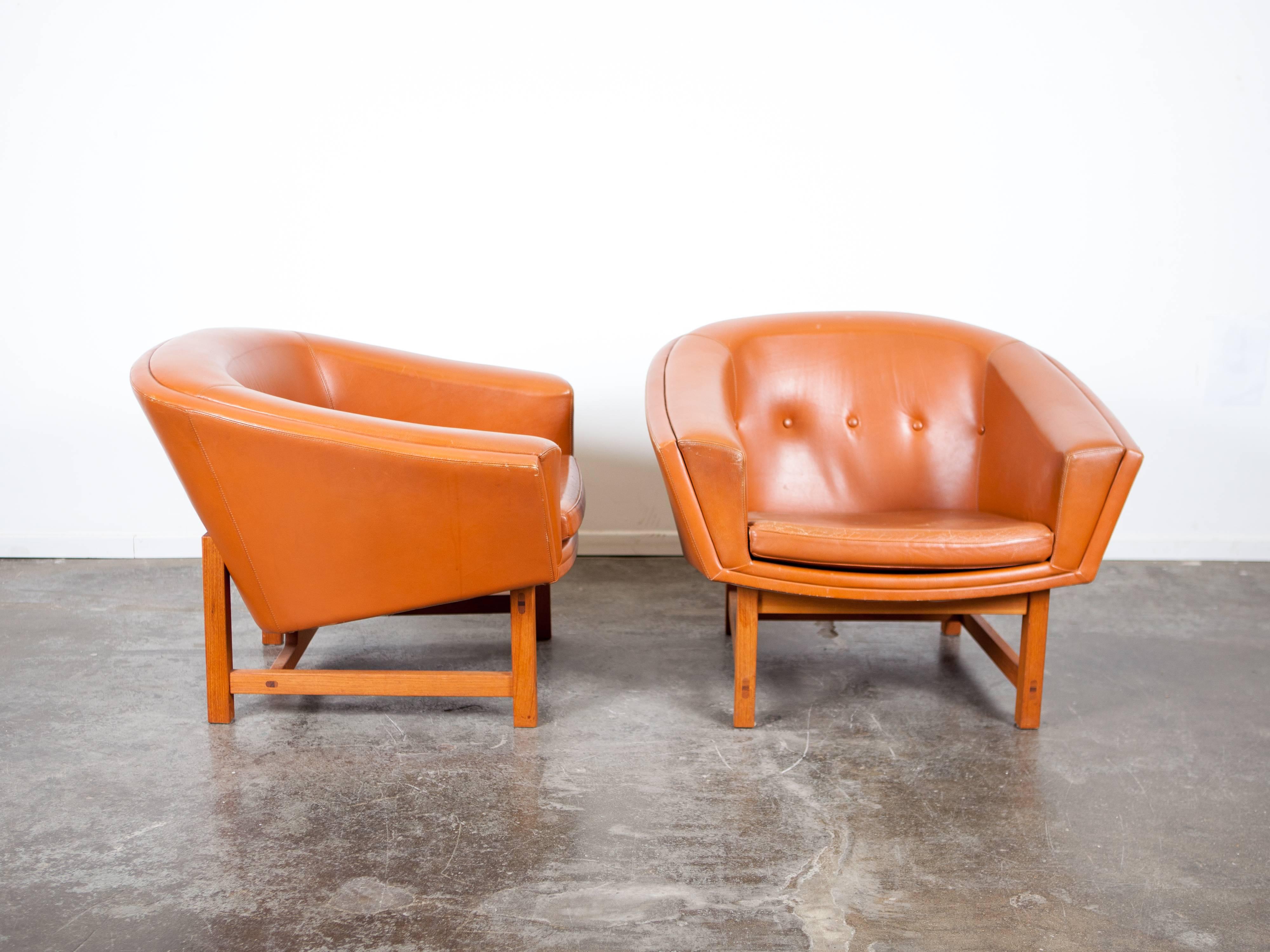 Mid-20th Century Pair of Lennart Bender Tub Style Lounge Chairs