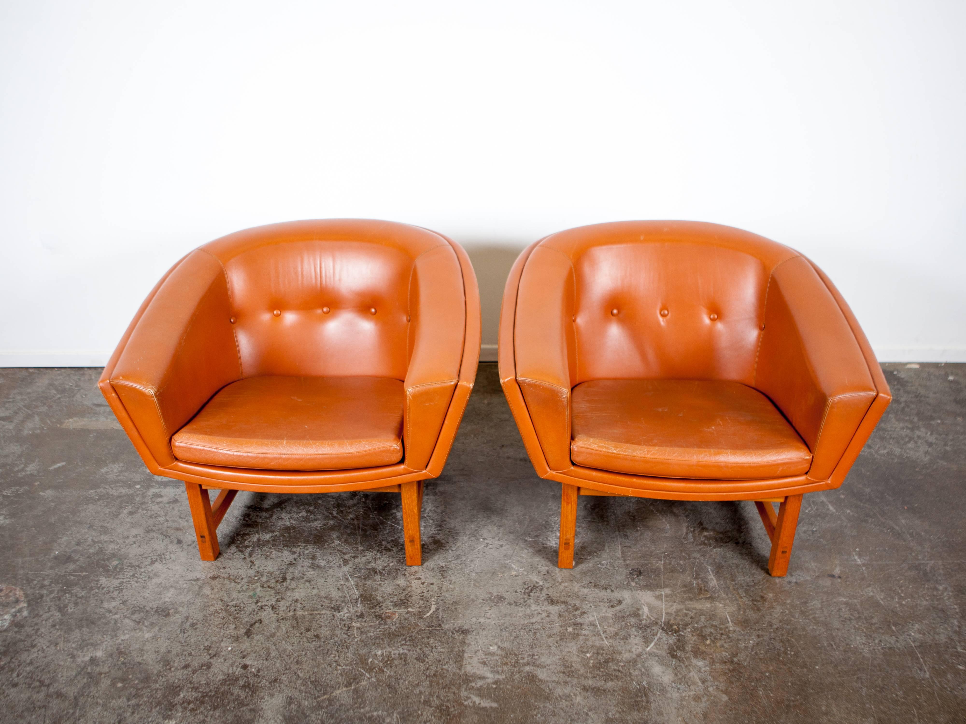 Pair of Lennart Bender Tub Style Lounge Chairs 3