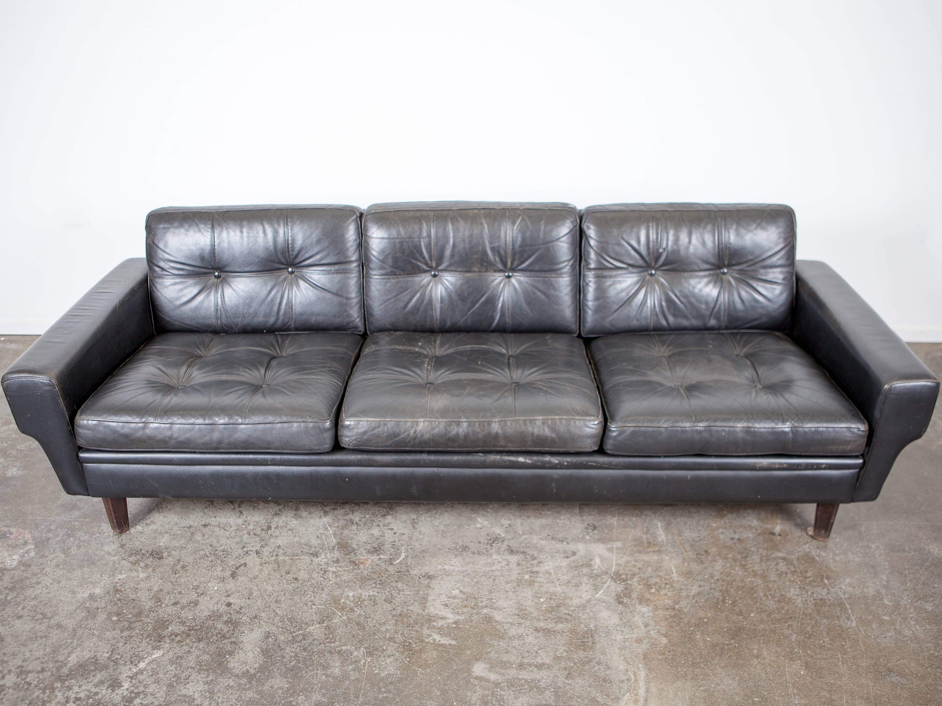 Danish Mid-Century Black Leather Sofa 1