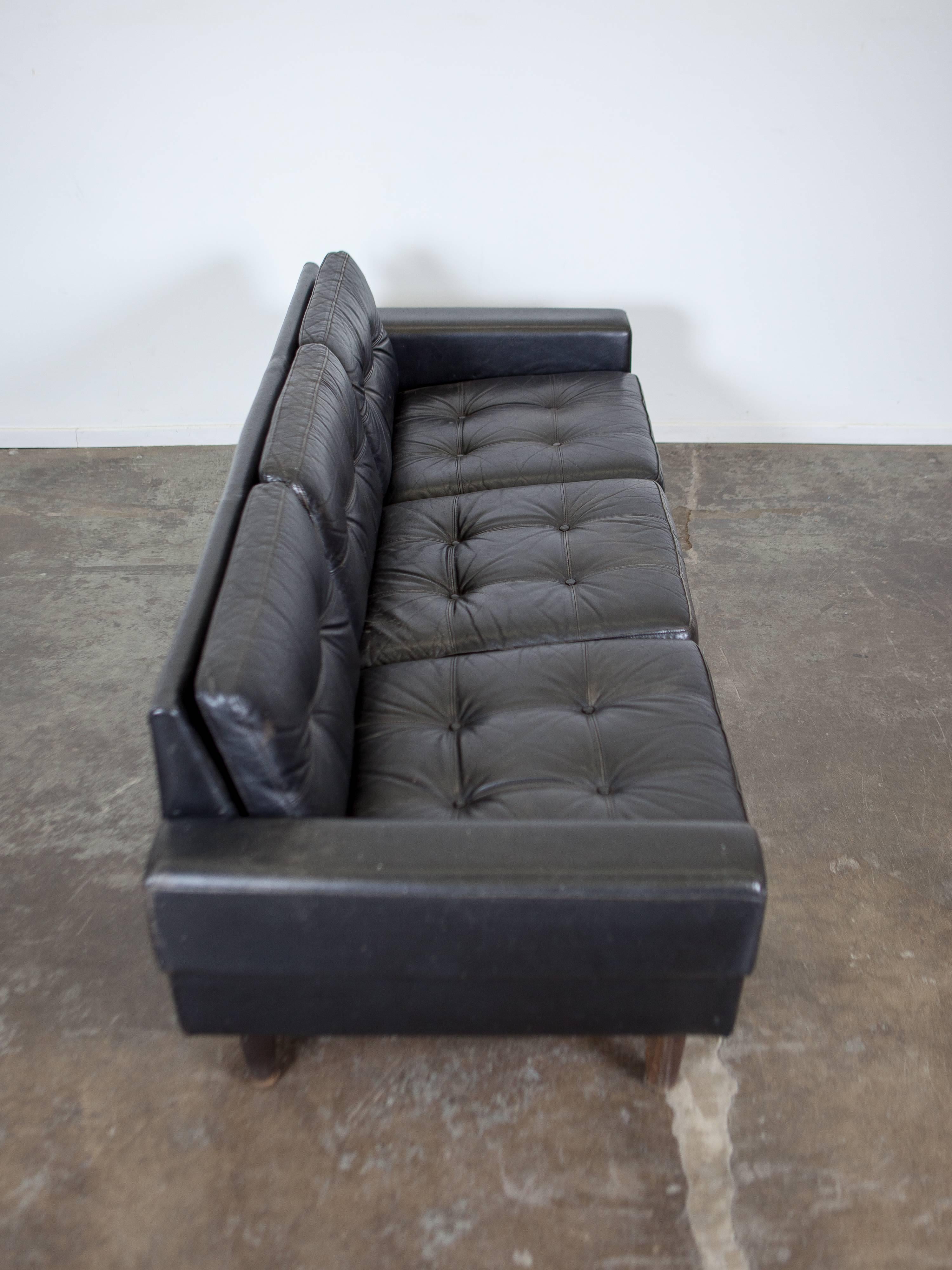 Danish Mid-Century Black Leather Sofa 4