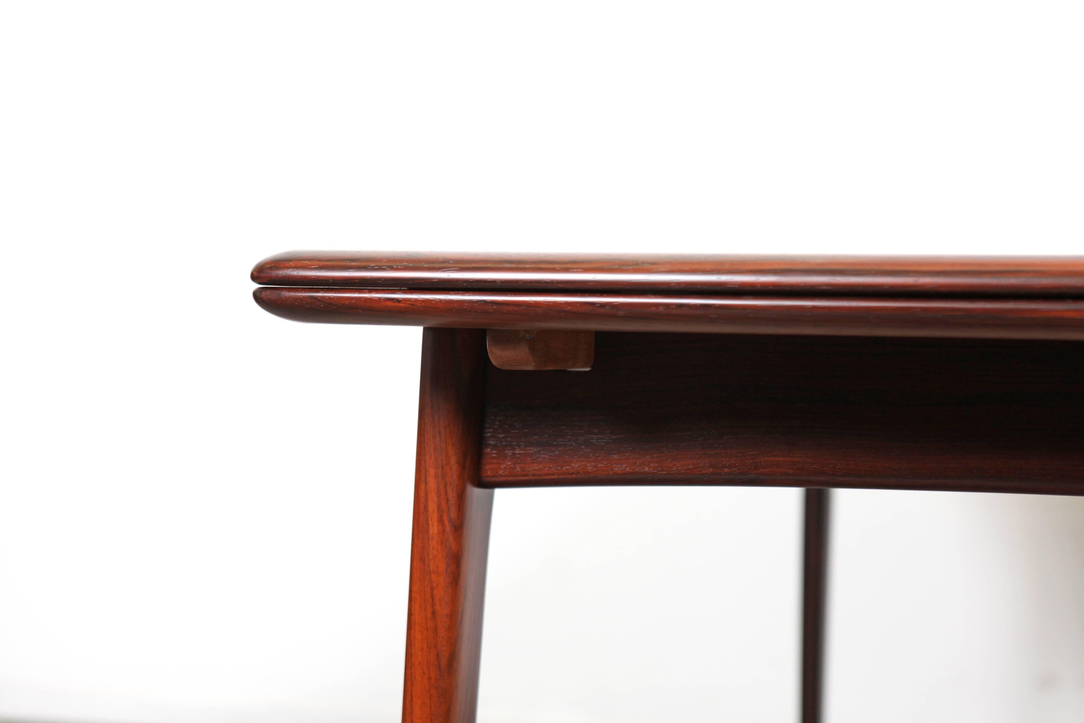 Danish Mid-Century Modern Rosewood 1