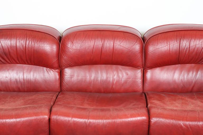 MidCentury Modern Red Leather Sofa by Hämeen Kalustaja, Finland, 1970
