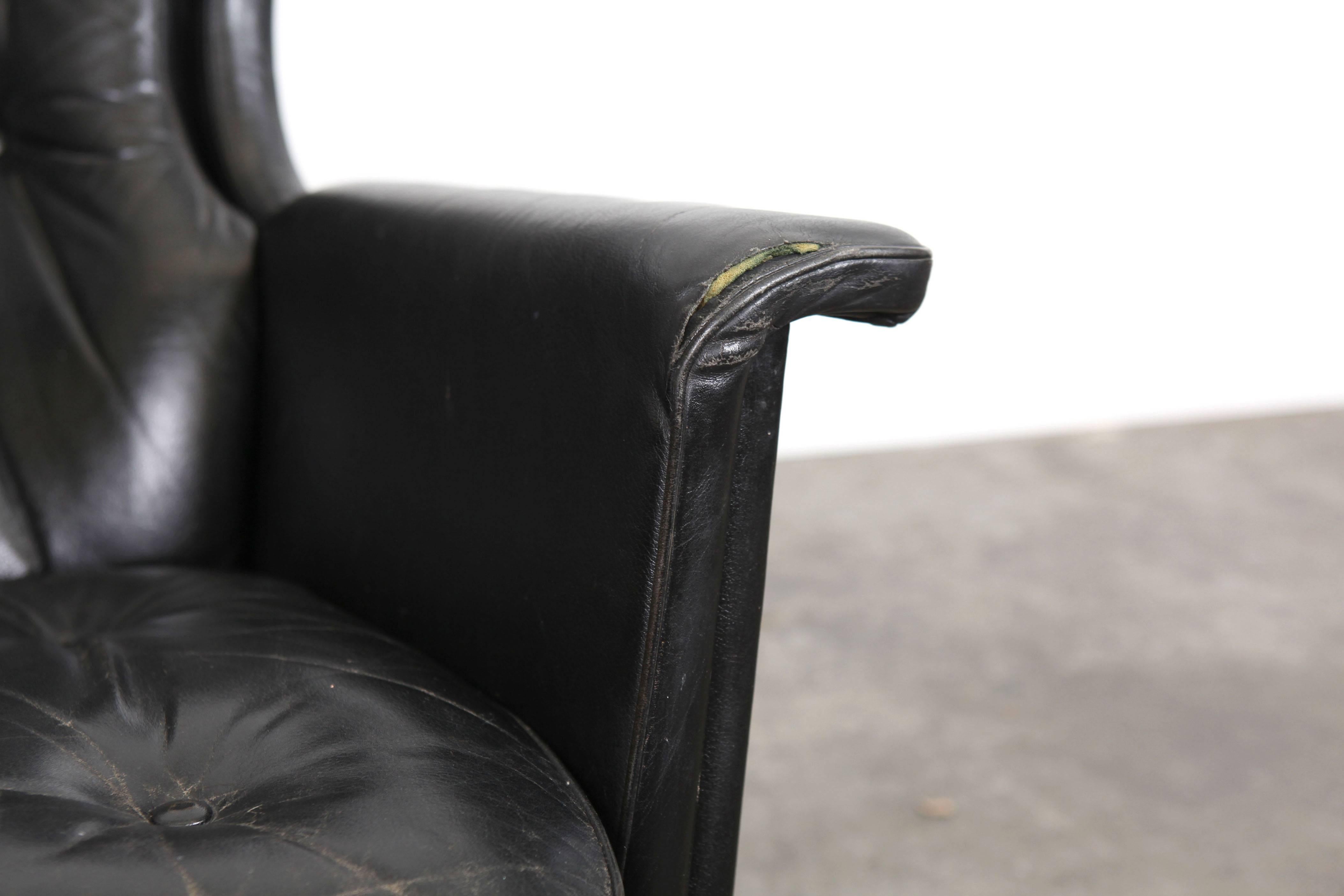 Mid-20th Century Swedish Mid-Century Modern Vintage Black Leather Swivel Lounge Chair 