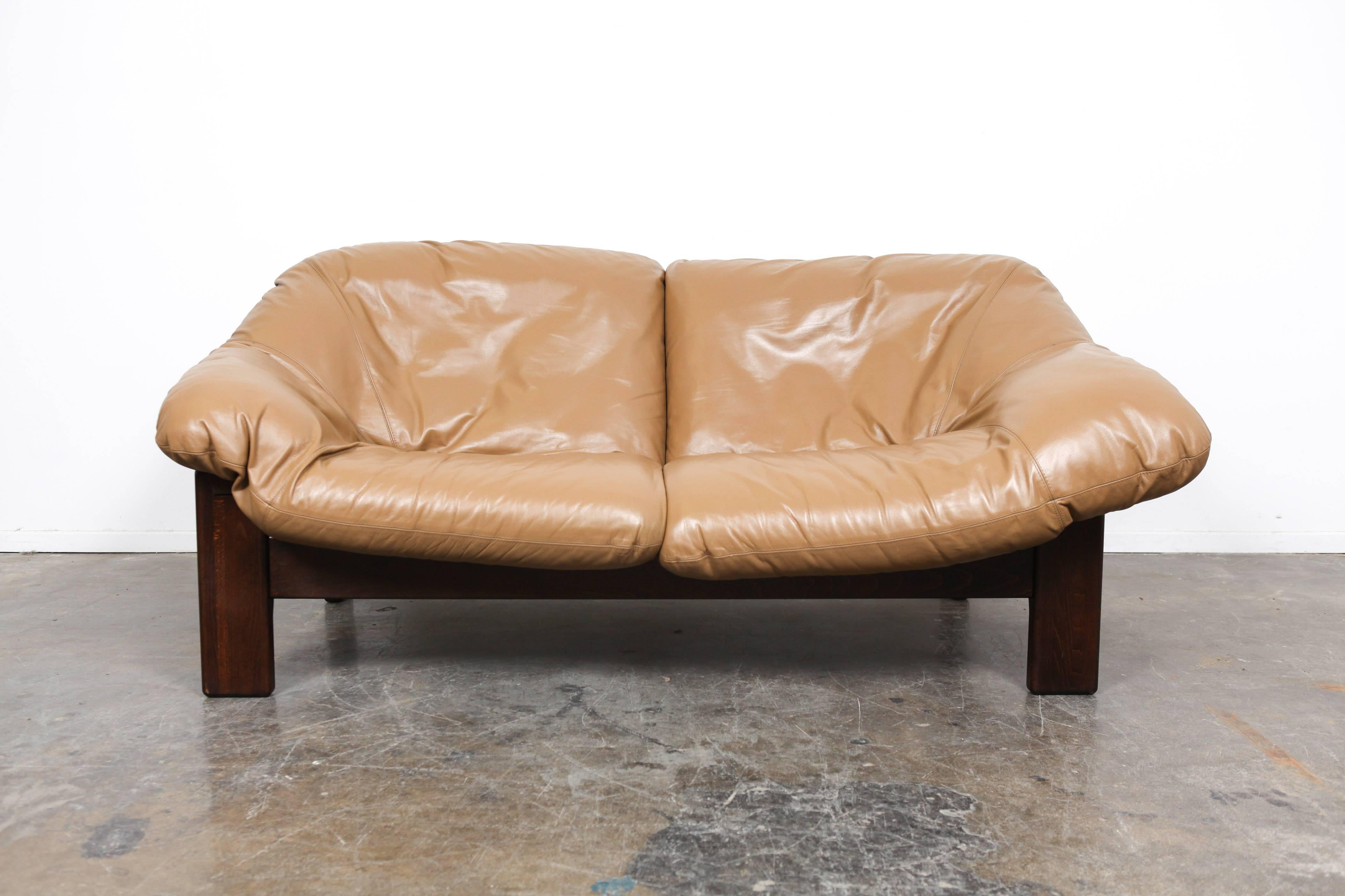 Mid-Century Dutch Cognac Leather Sofa by Gerard Van Den Berg In Good Condition In North Hollywood, CA