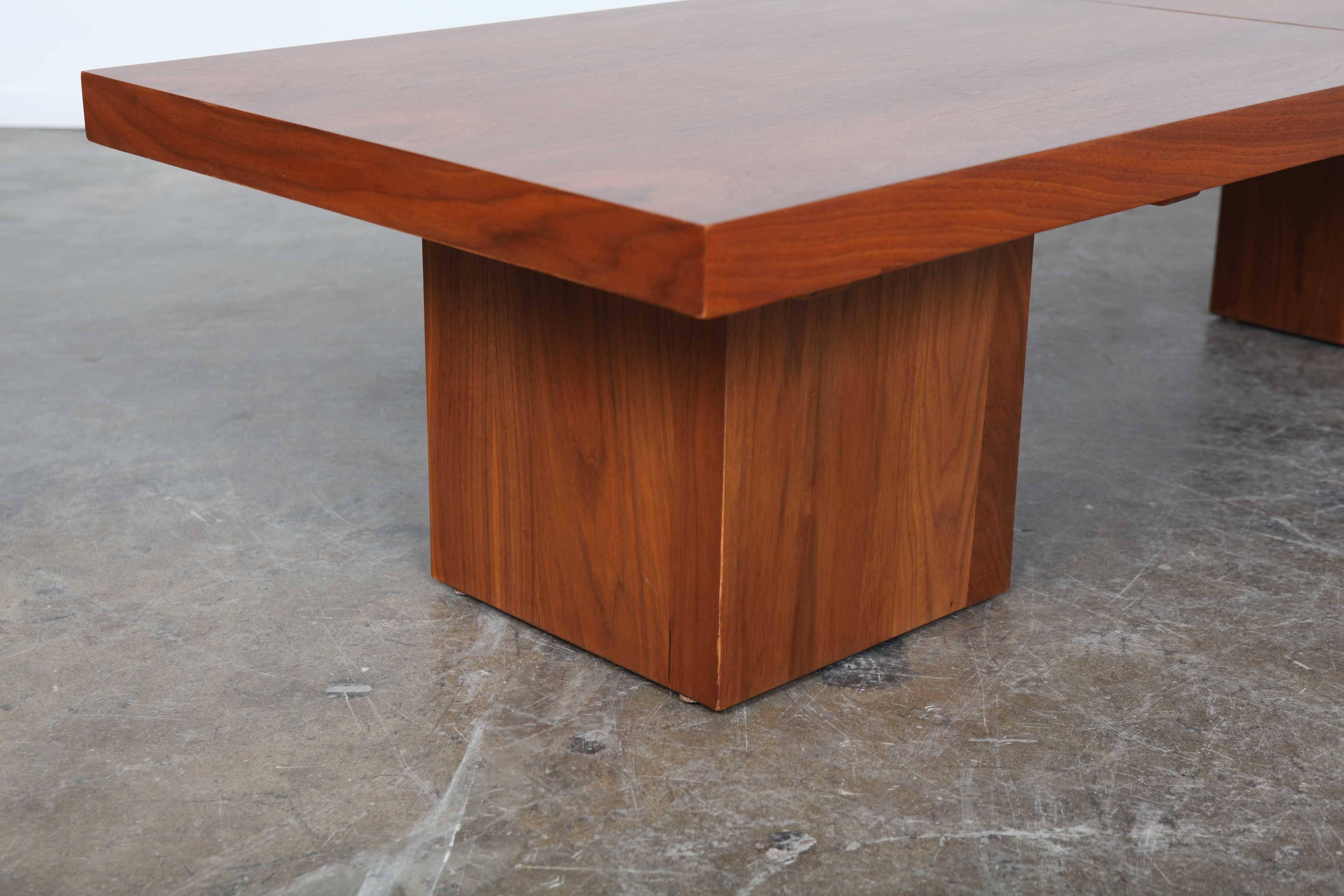 American Newly Refinished John Keal Expanding Walnut Coffee Table for Brown Saltman