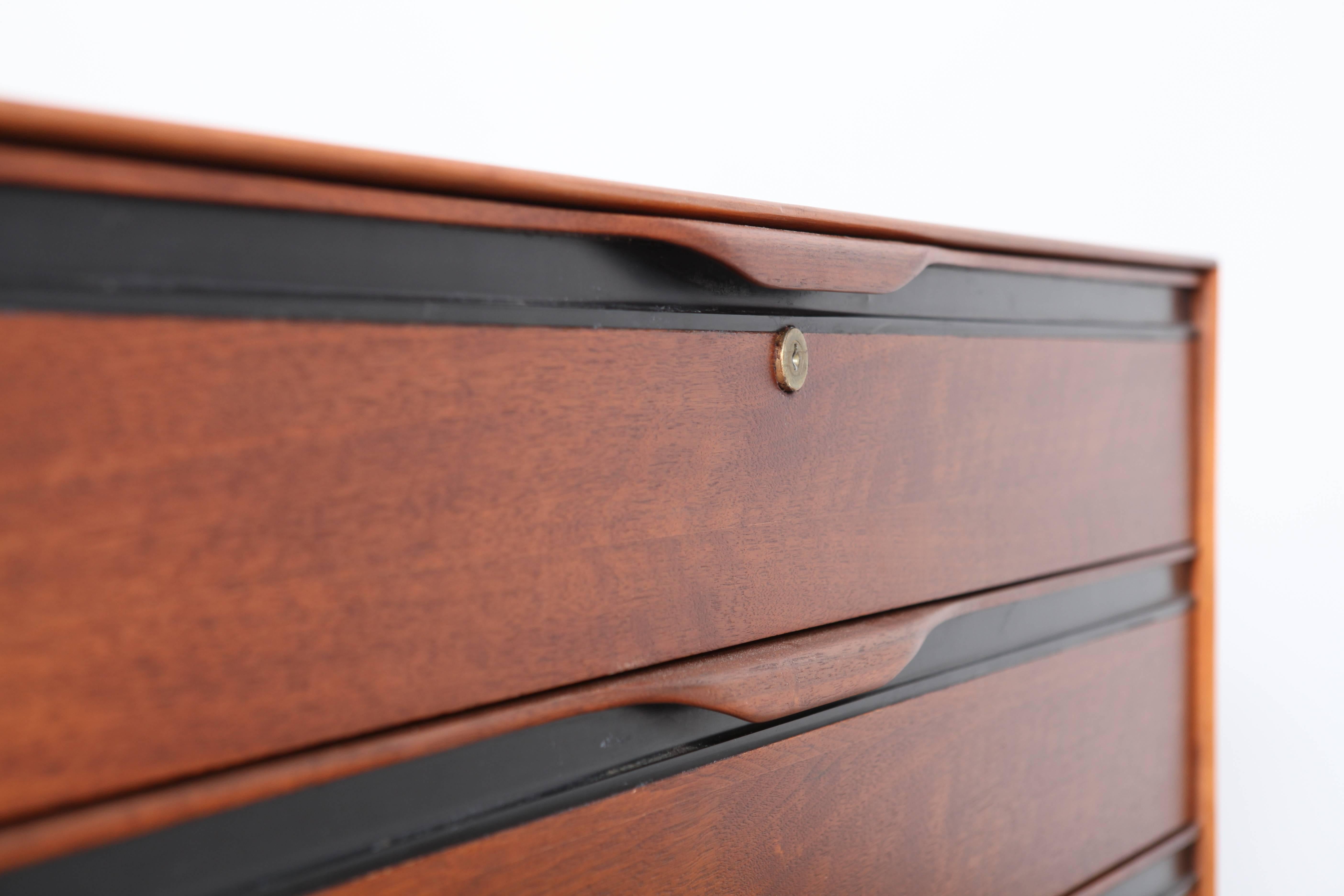 Mid-Century Modern Walnut Four-Drawer Dresser by John Kapel for Glenn of California