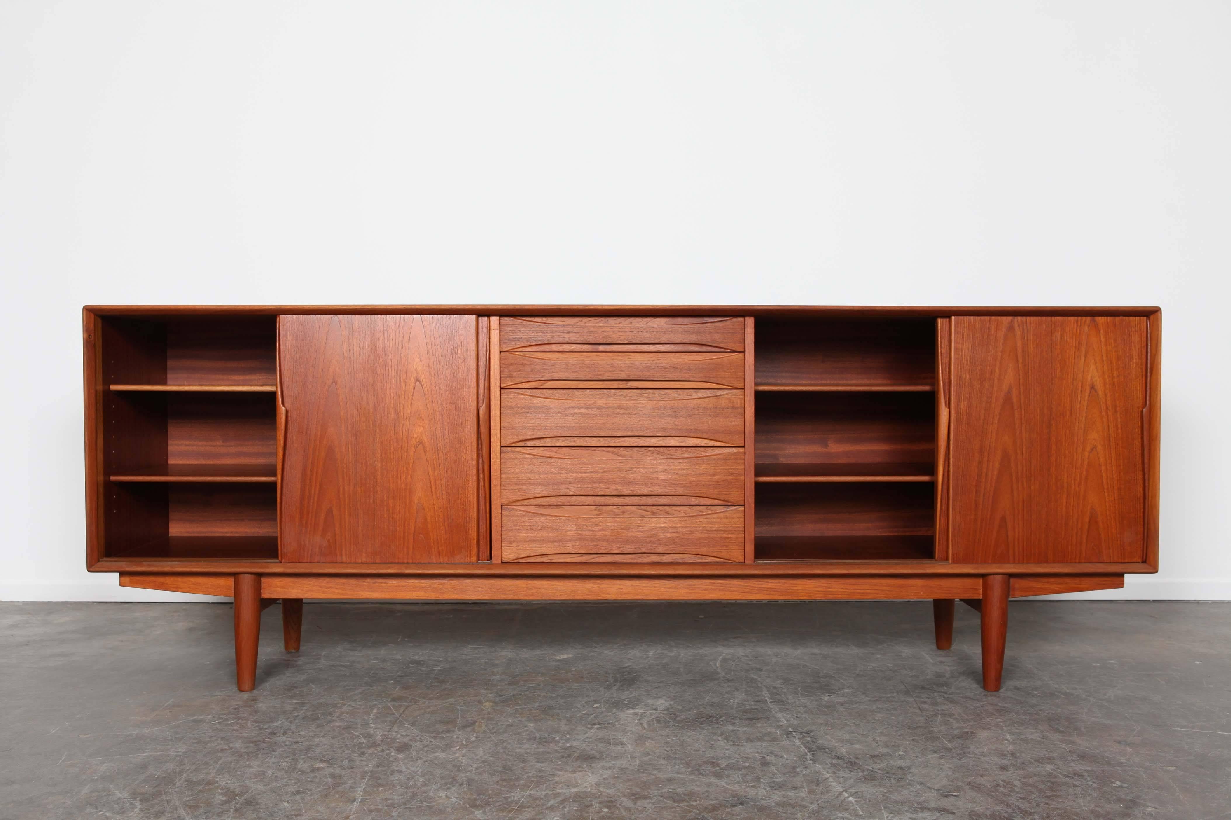 Danish Mid-Century Modern Four-Drawer Teak Sideboard by Drylund In Excellent Condition In North Hollywood, CA