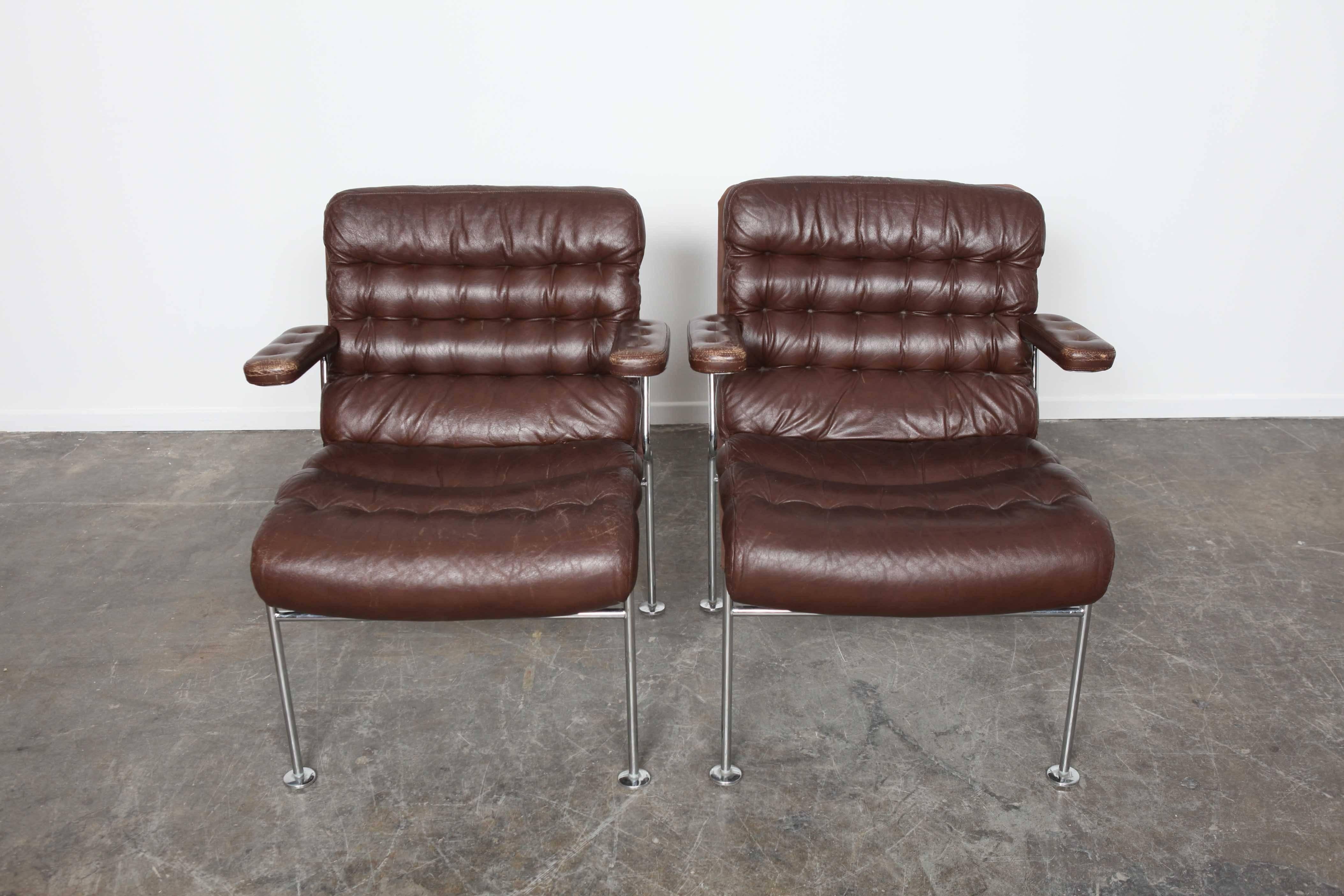 Mid-Century Modern Pair of Brown Tufted Leather Arm 