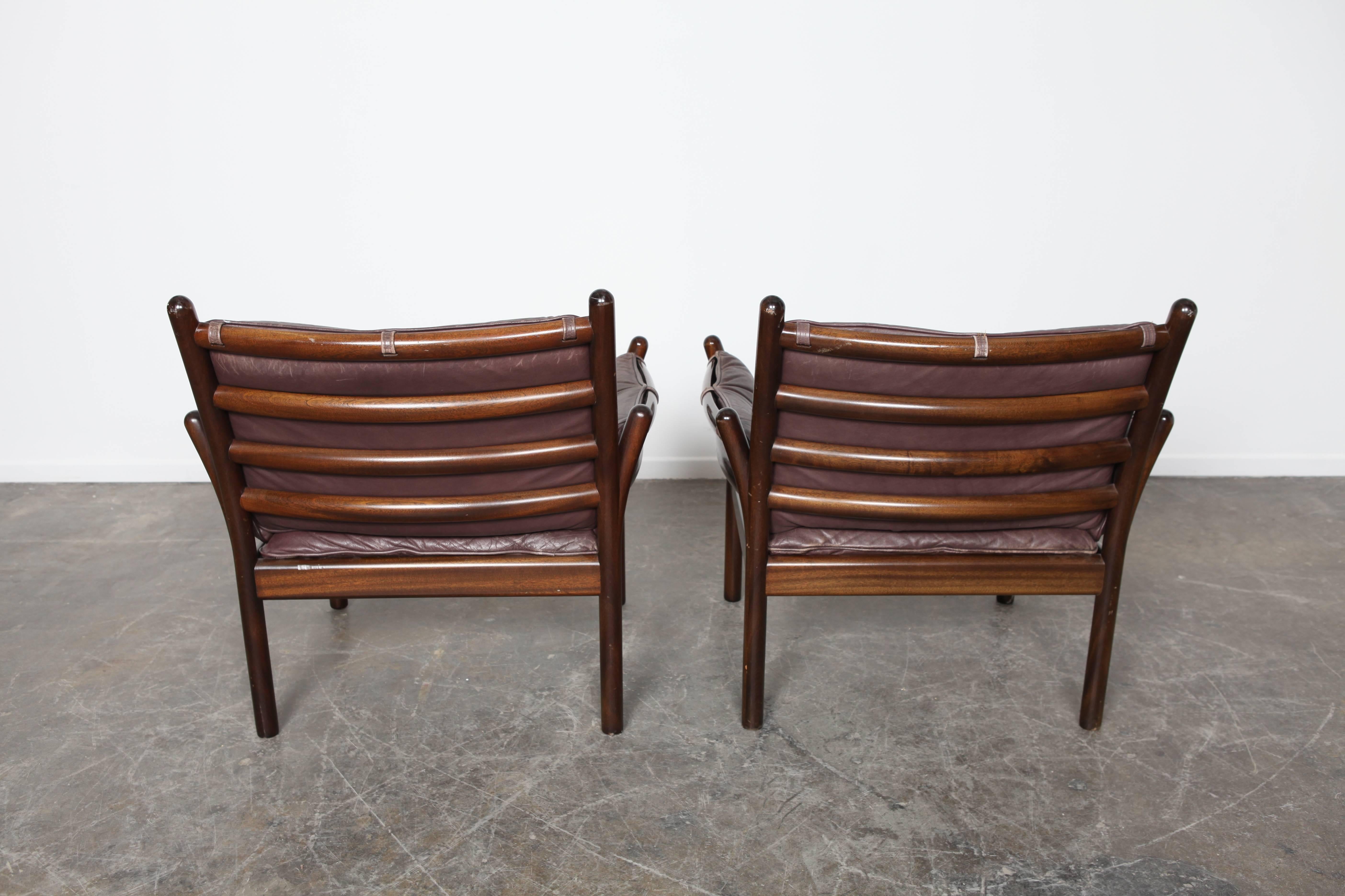 Pair of Mid-Century Modern Leather Lounge Chairs by Illum Wikkelsø 1