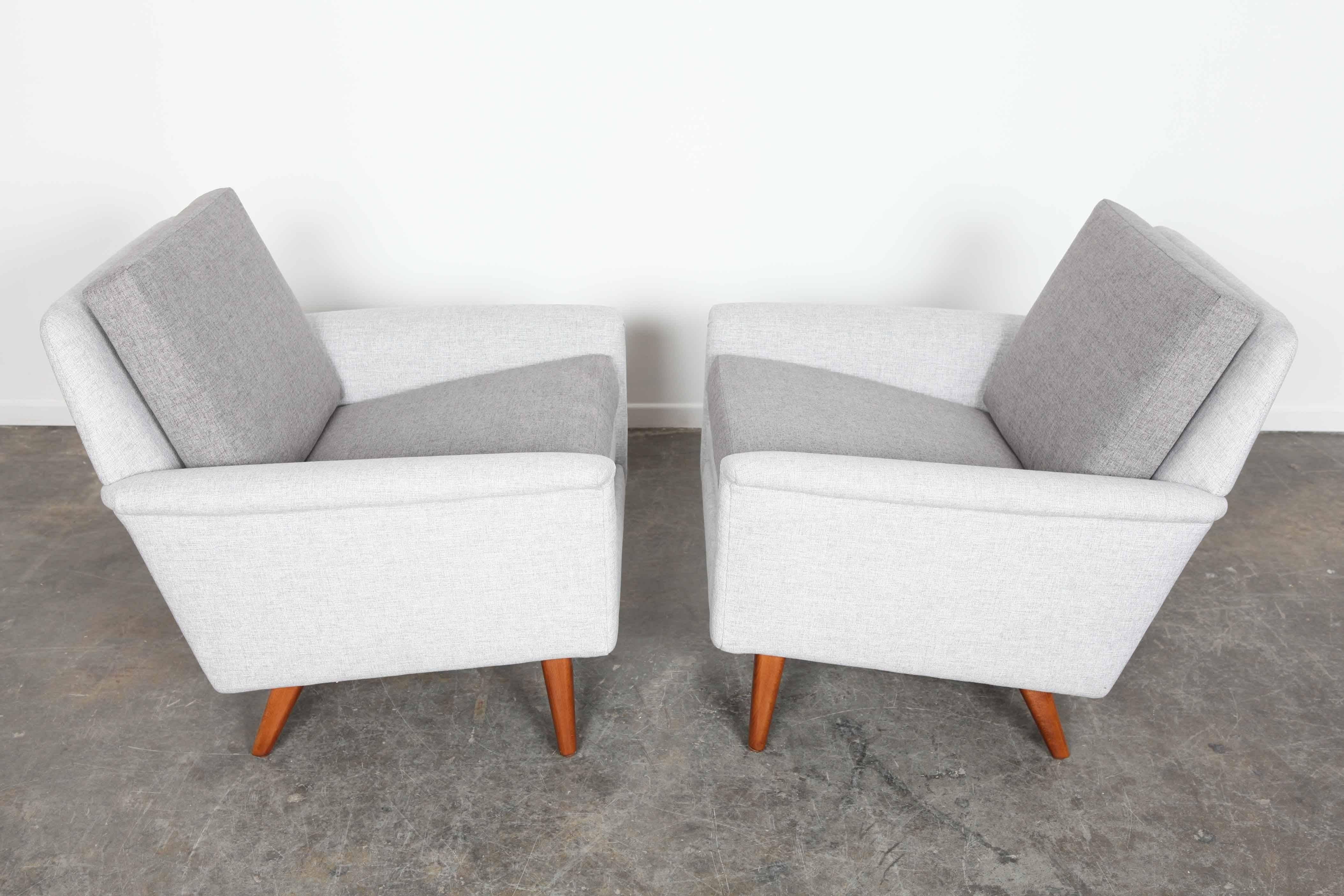 Pair of Swedish Mid-Century Modern Lounge Chairs by Folke Ohlsson for DUX 2