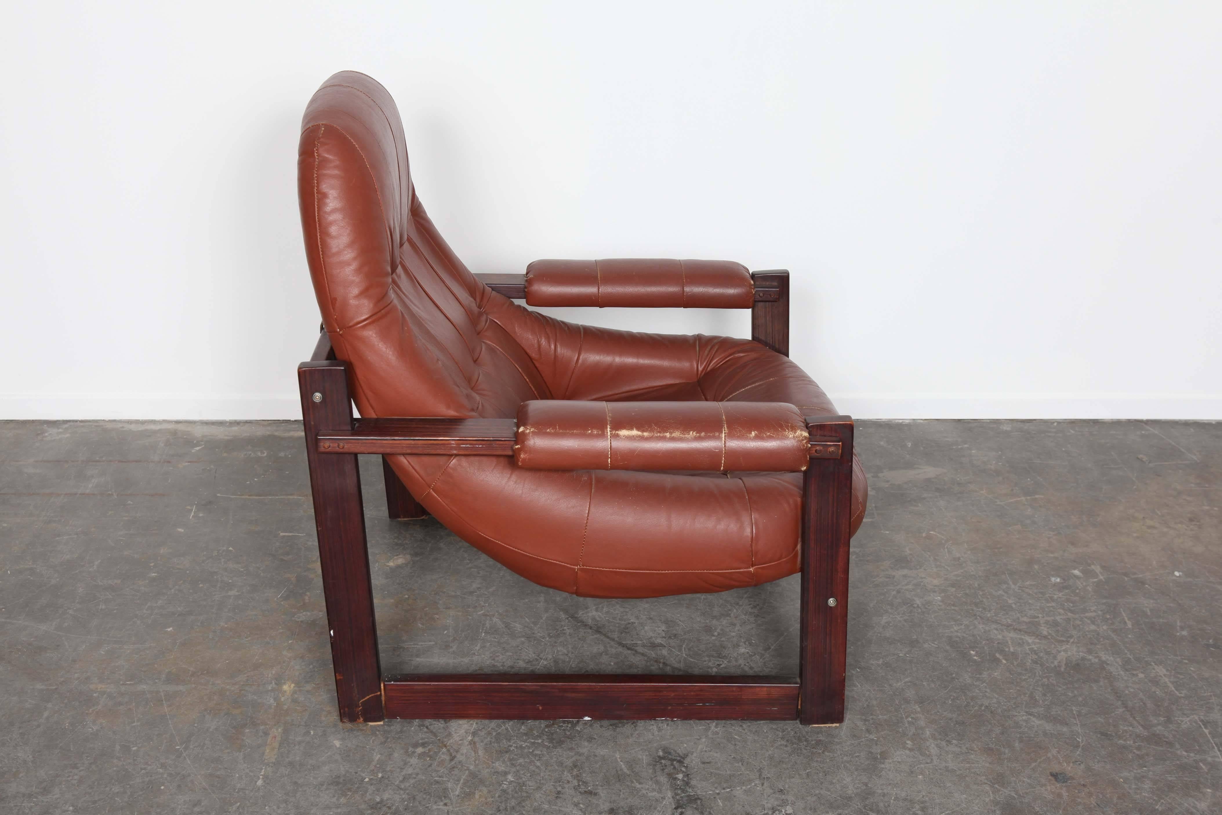 Percival Lafer MP-167 Brazilian Lounge Chair In Original Brown Leather In Good Condition For Sale In North Hollywood, CA