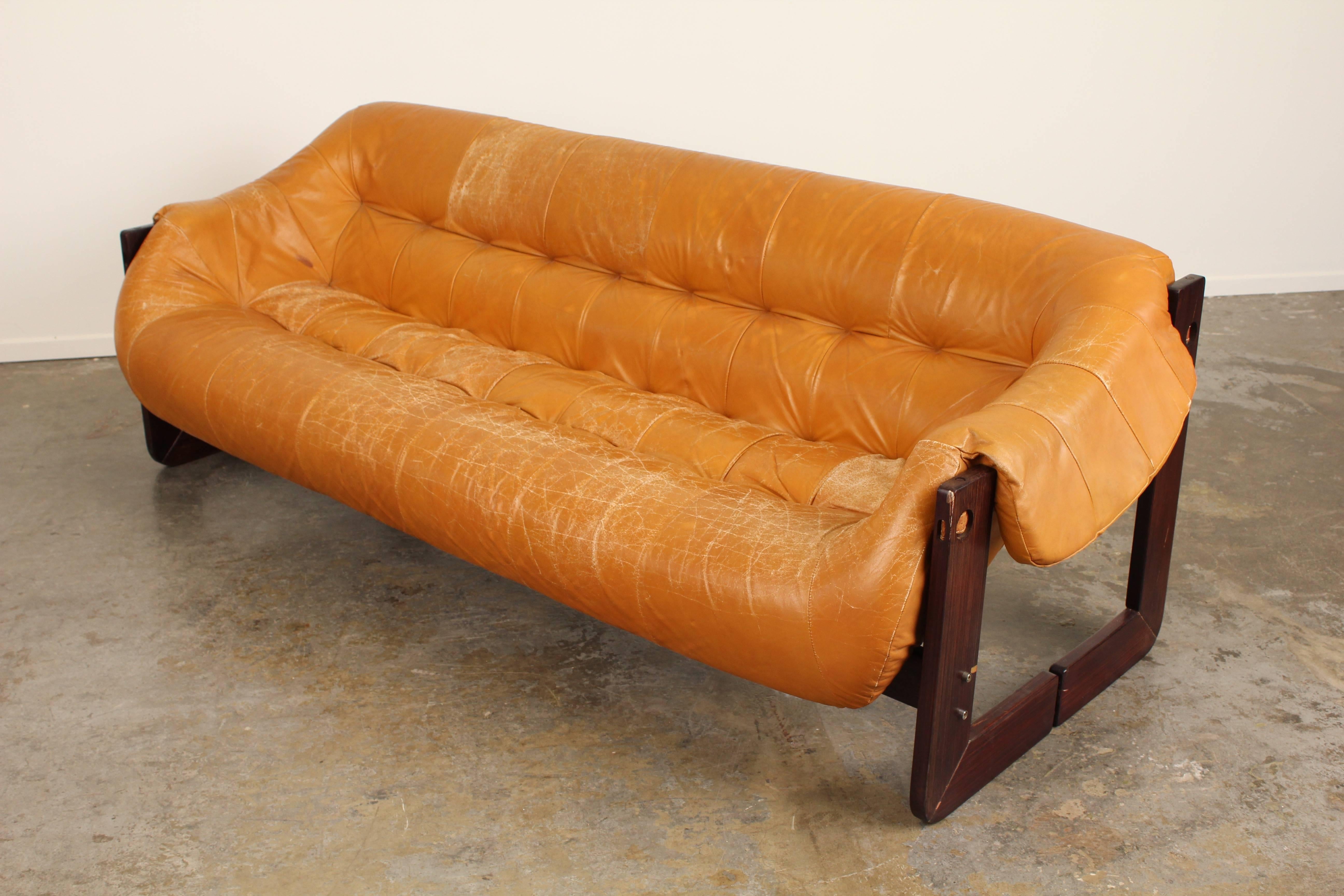 Brazilian Rosewood and Leather Sofa by Percival Lafer 2