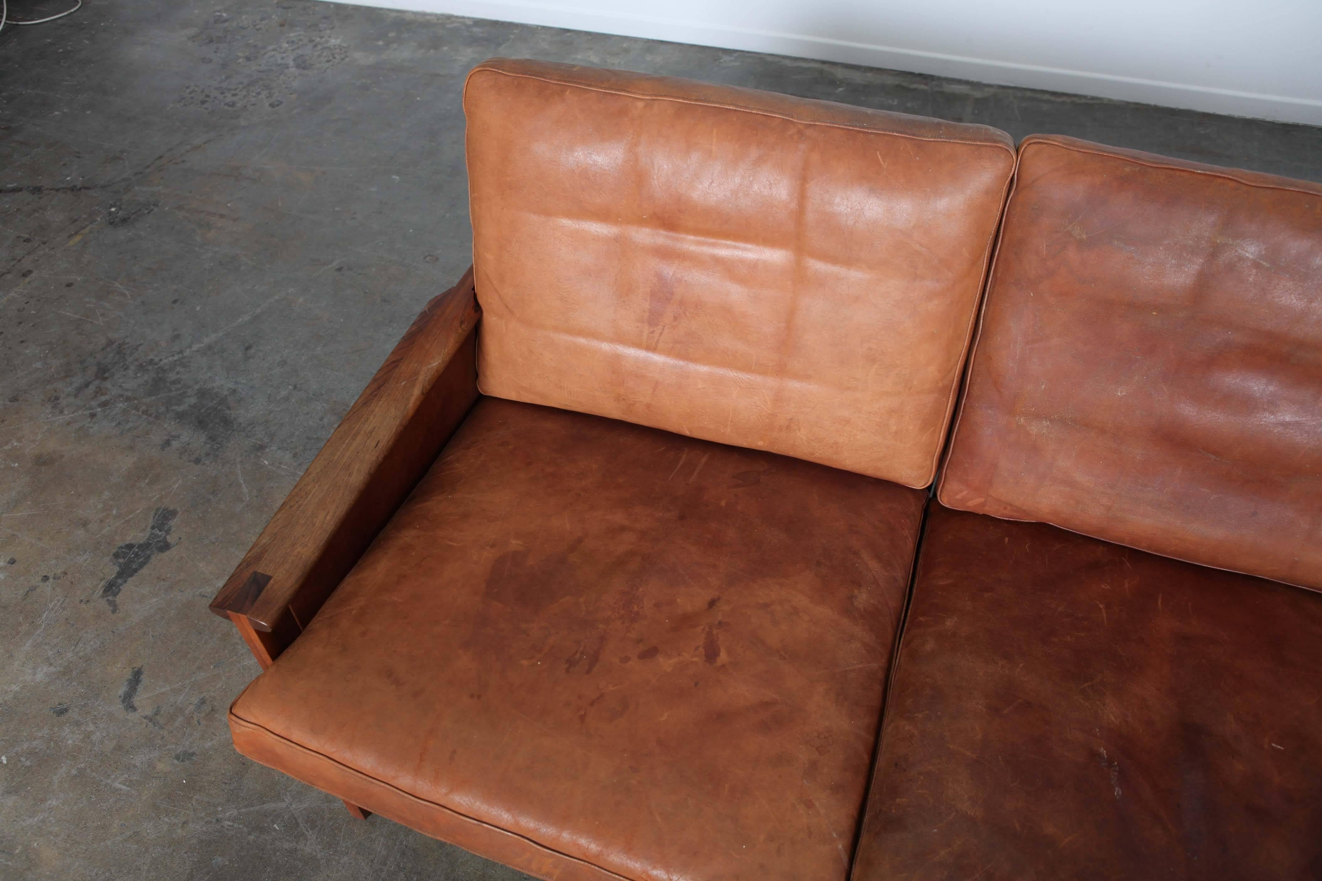 Mid-20th Century Danish Leather Sofa with Solid Rosewood Frame by Illum Wikkelso