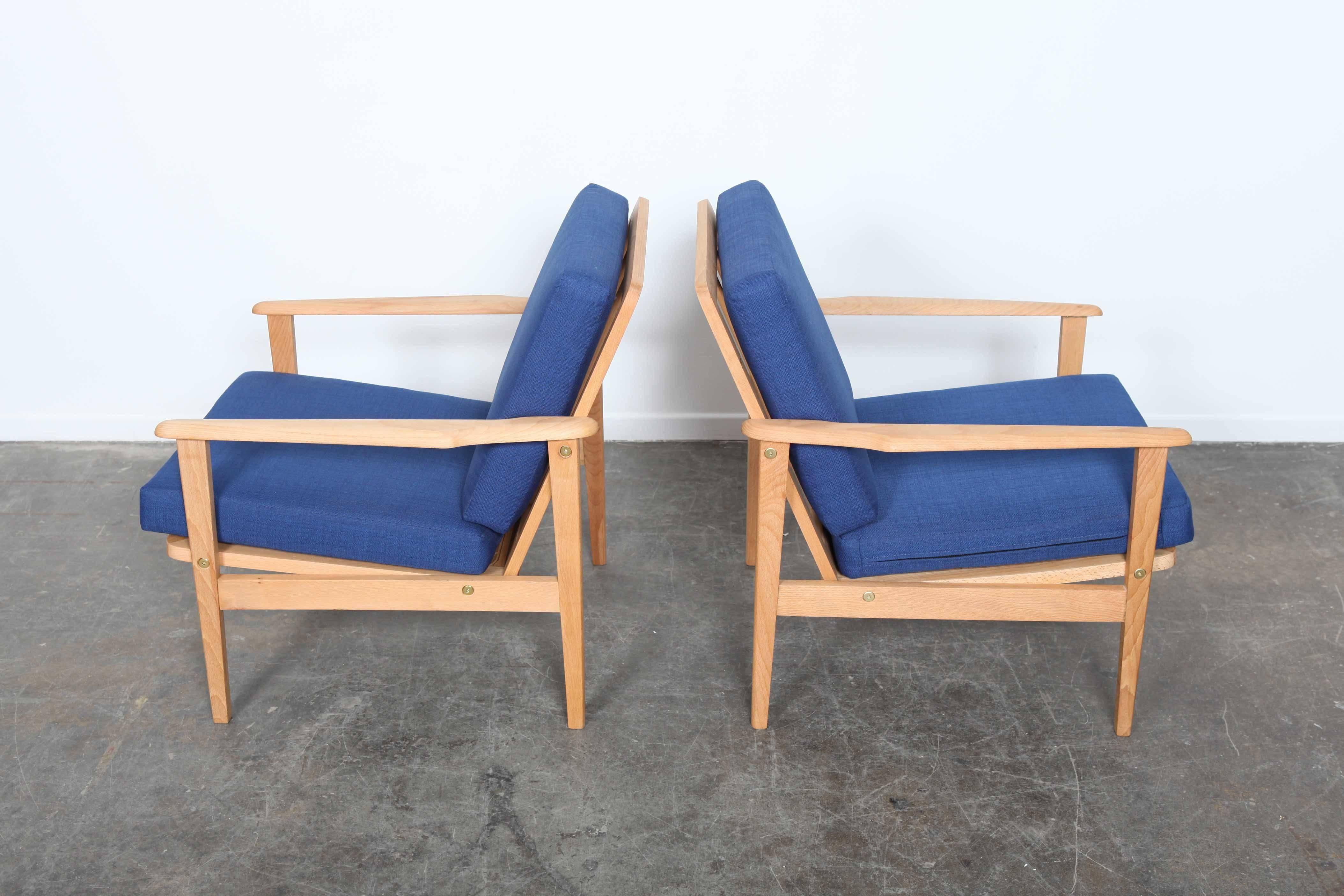 Pair of Mid-Century Modern Low Back Wood Framed Lounge Chairs 2