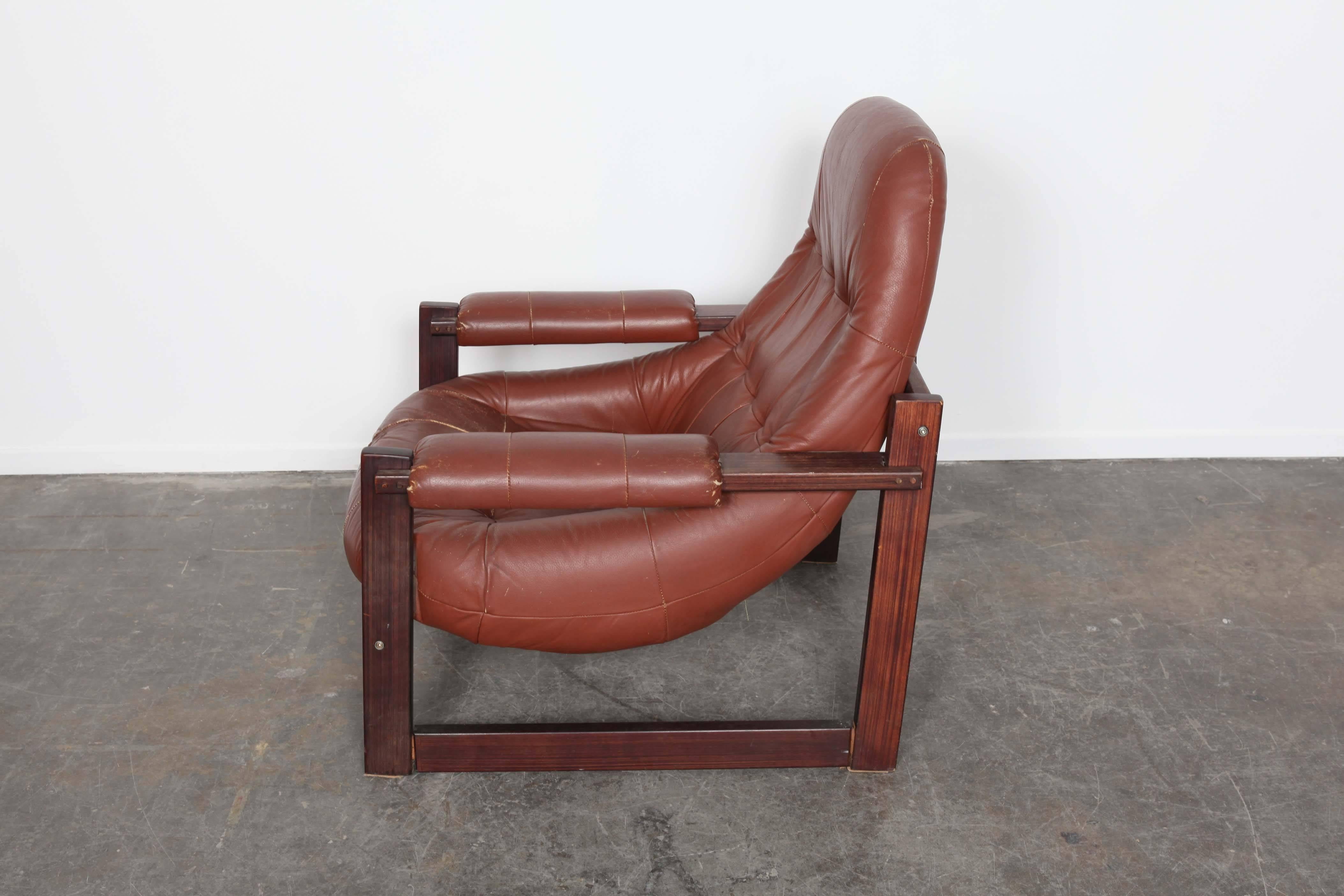 Percival Lafer MP-167 Brazilian Lounge Chair In Original Brown Leather For Sale 1