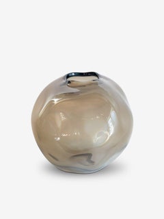 Vaso in vetro fumé Aria B di Arcade Murano