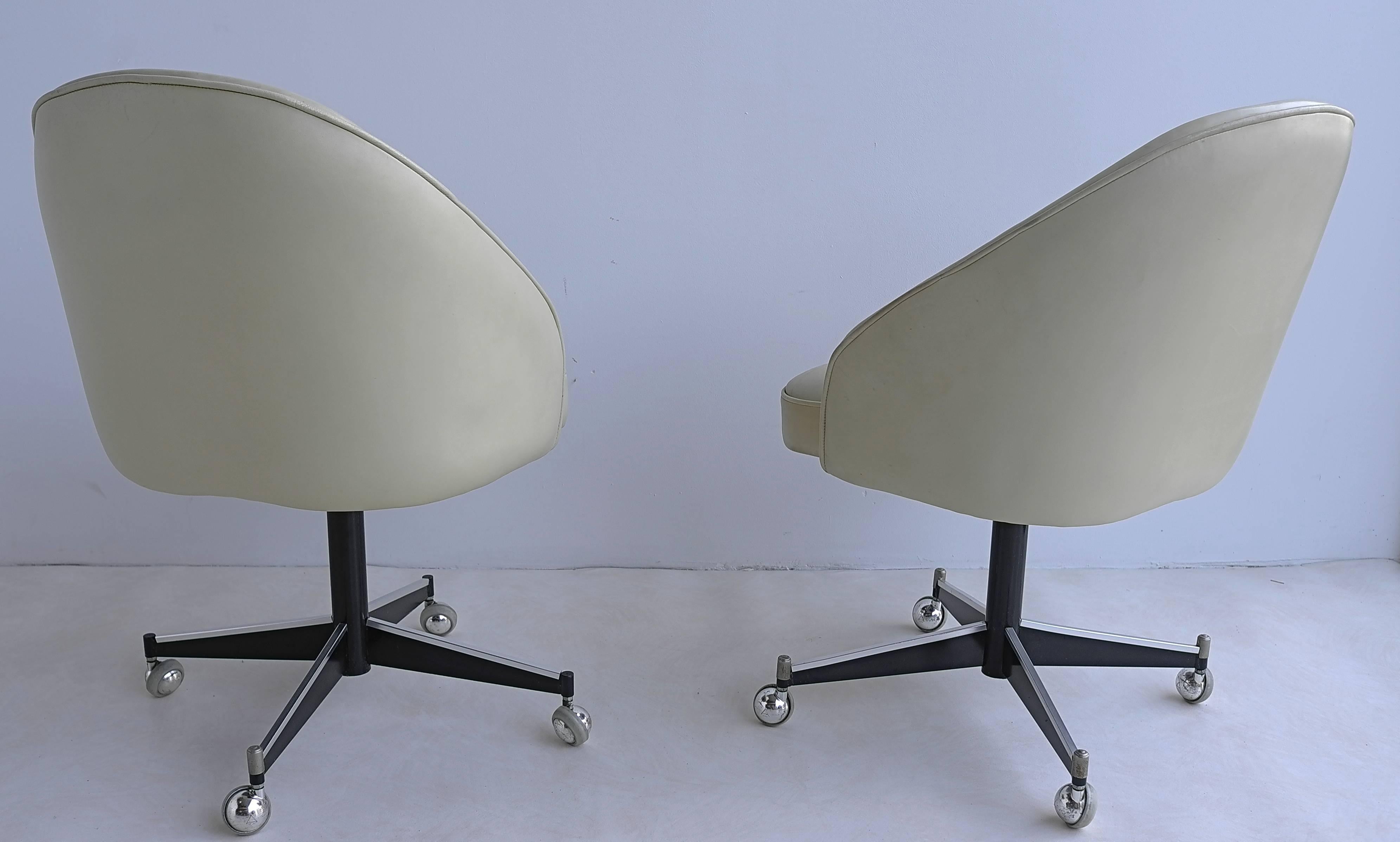 Italian Pair of White Leather Lady Desk Chairs, Italy, 1950s