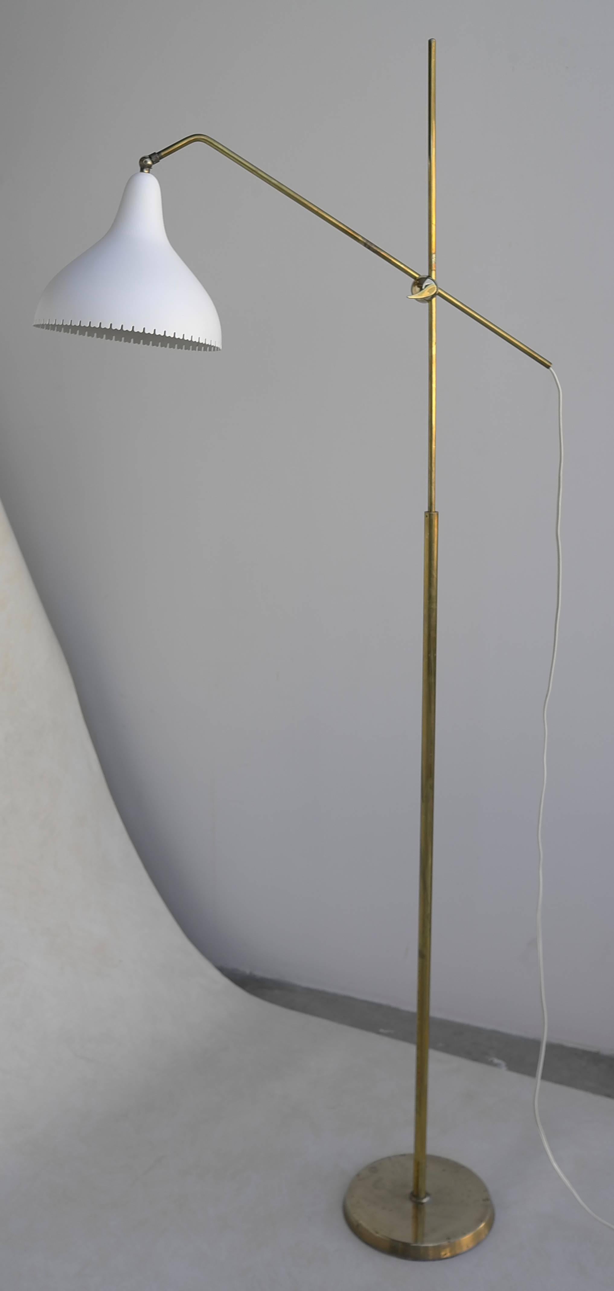 Stylish Danish Floorlamp in brass with white aluminium shade