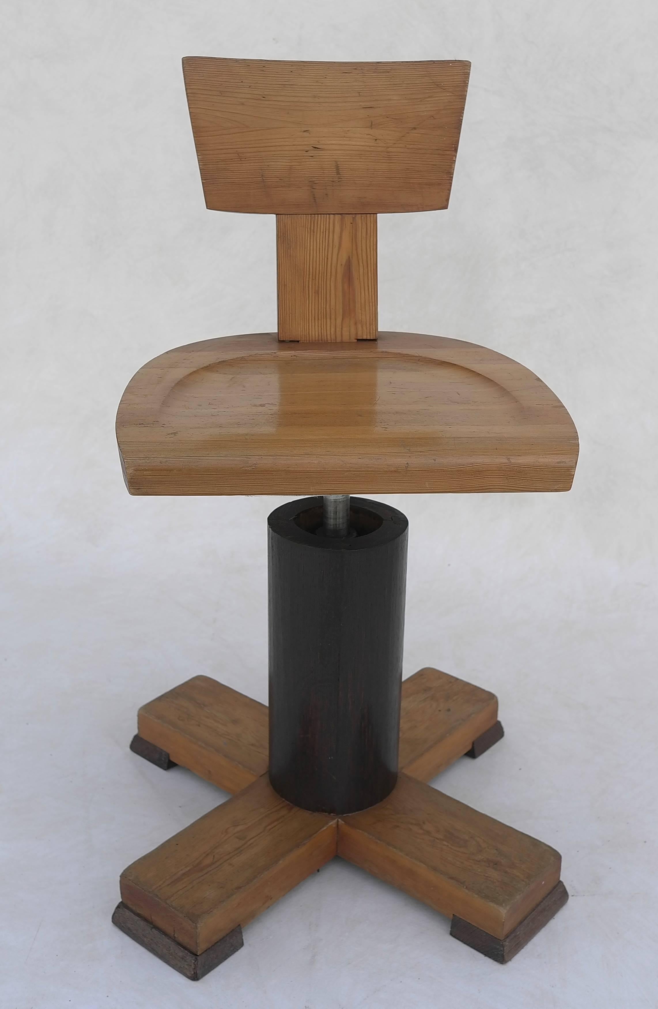 Rare Jacob Kielland-Brandt office chair for I. Christiansen, Denmark, 1960.
Made from pinewood in combination with wenge.

This stool is adjustable in height.