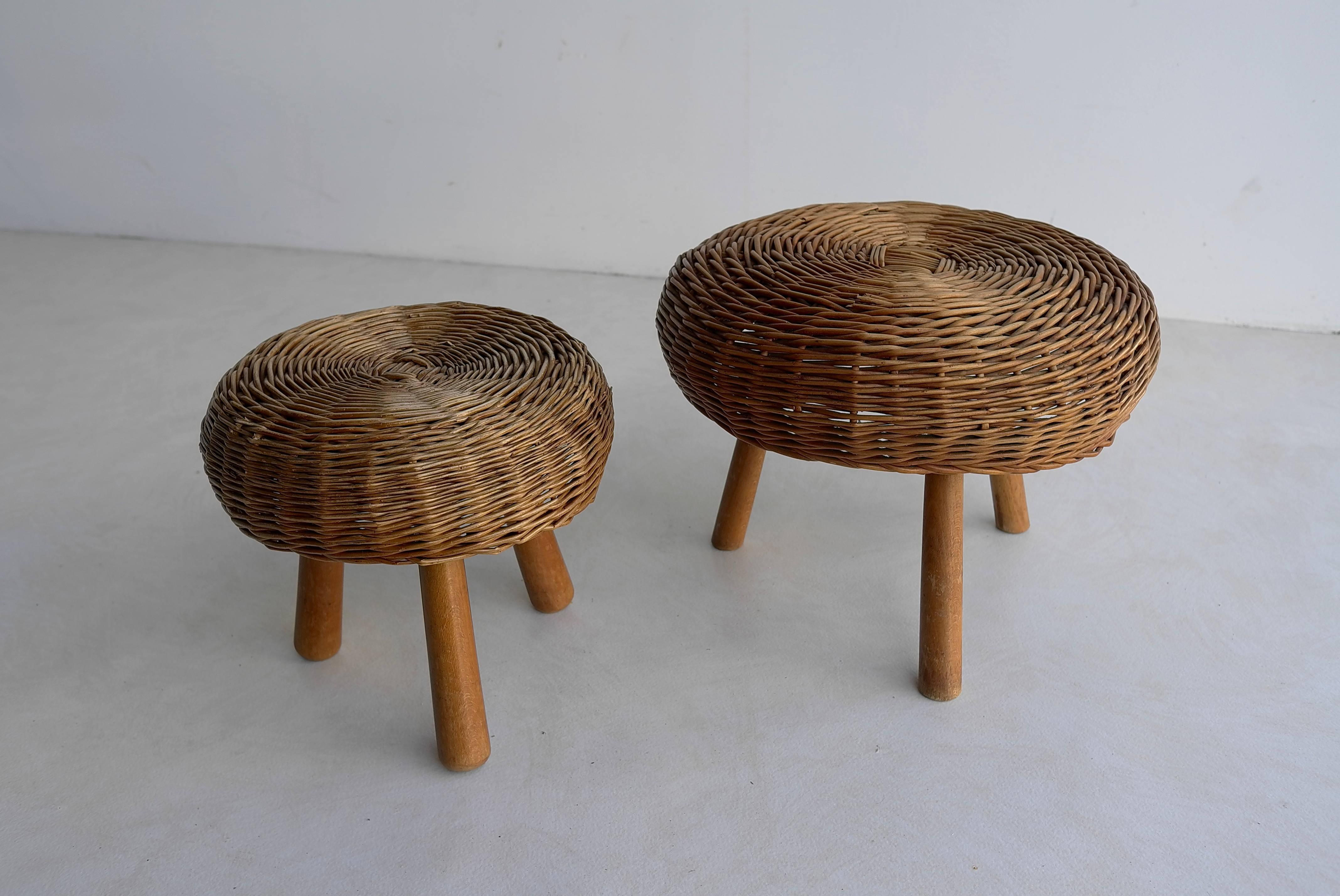 French Wicker Stools in Style of Charlotte Perriand In Good Condition In Den Haag, NL