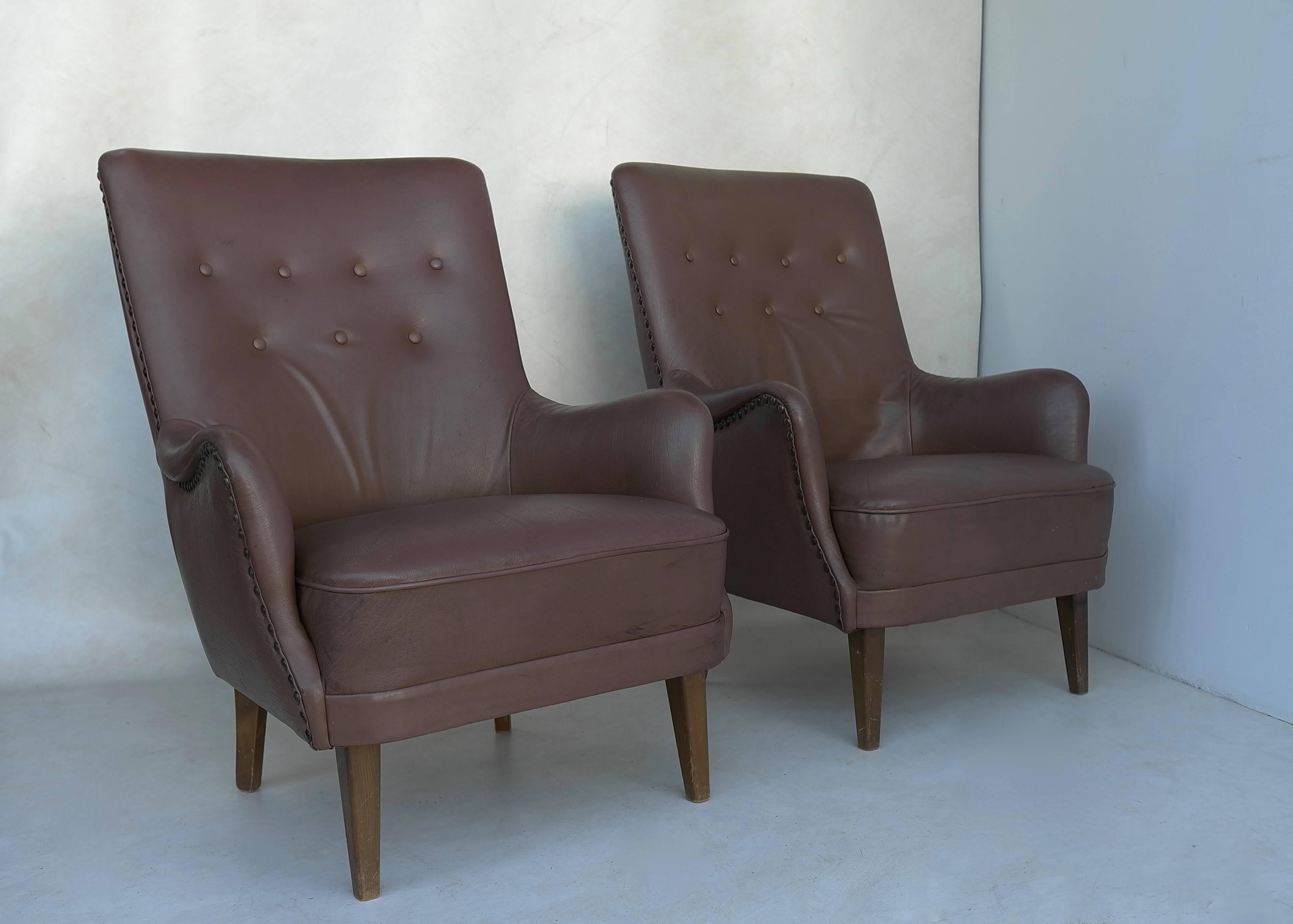Mid-Century Modern Pair of Danish High Back Armchairs in Brown Leather in style of Arne Vodder