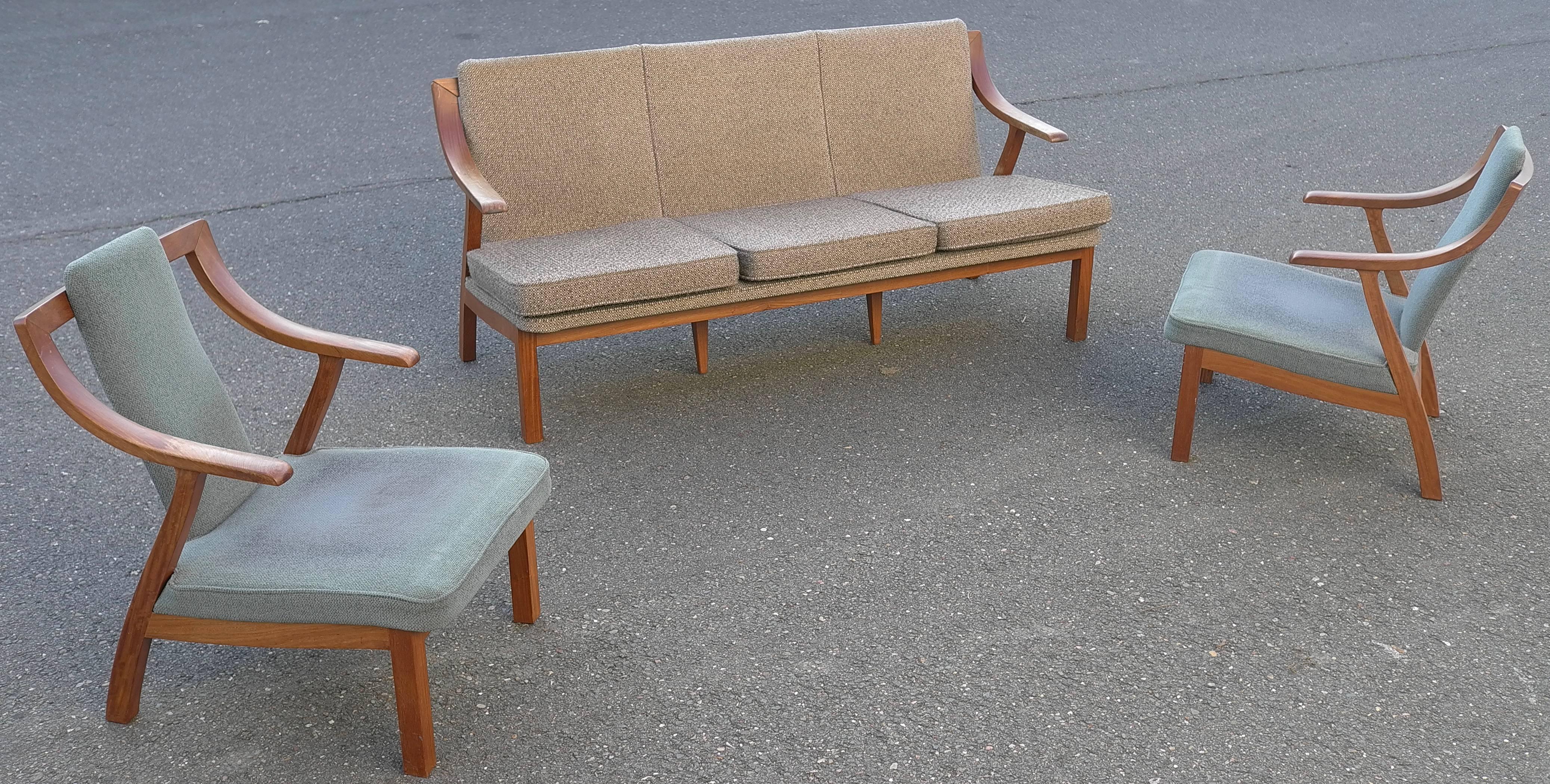 Mid-Century Modern Organic three-seat Sofa with Two Armchairs, Japan 1965 For Sale