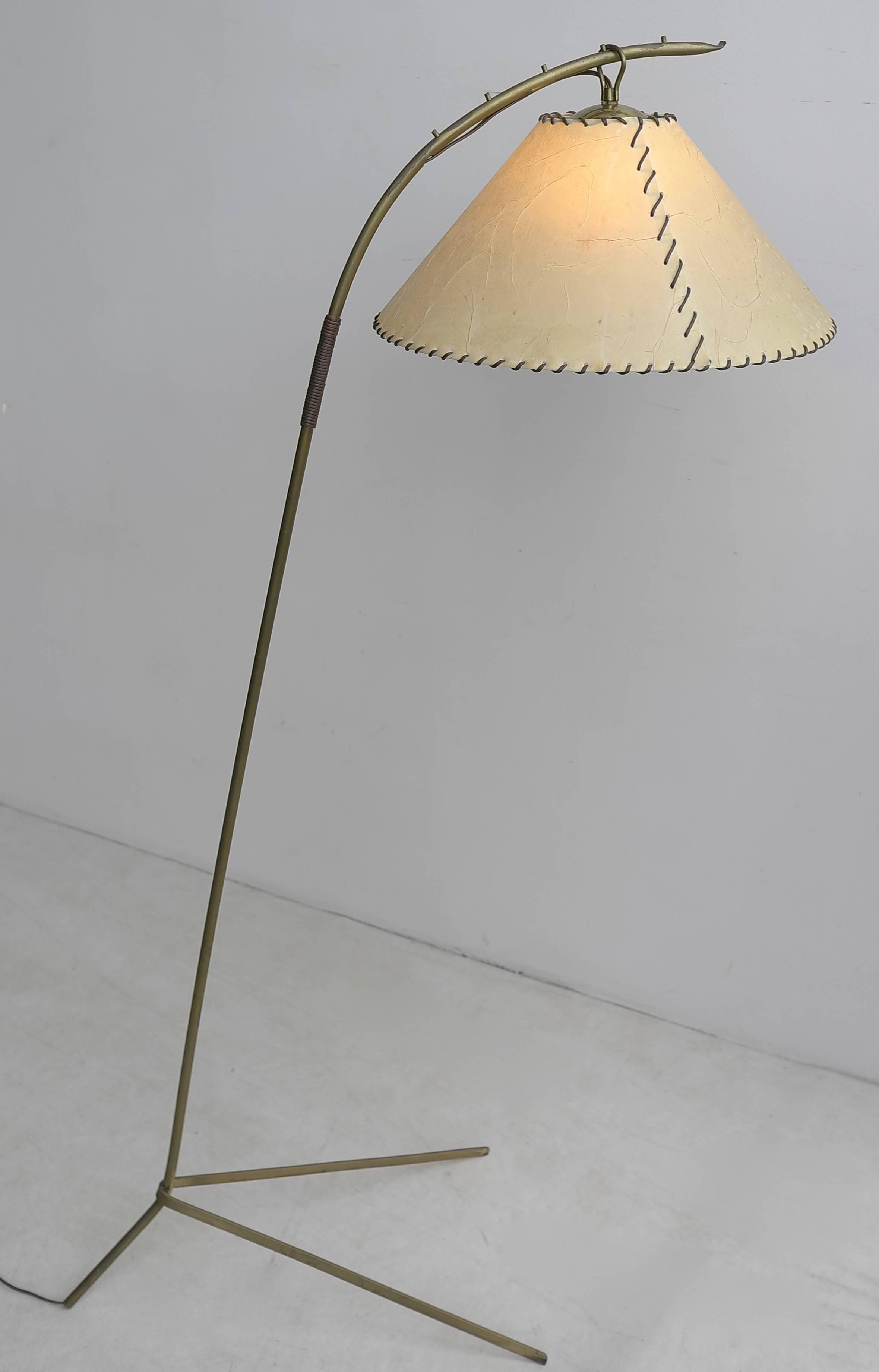 JT Kalmar floor lamp, Austria, 1950s. Adjustable in five positions.