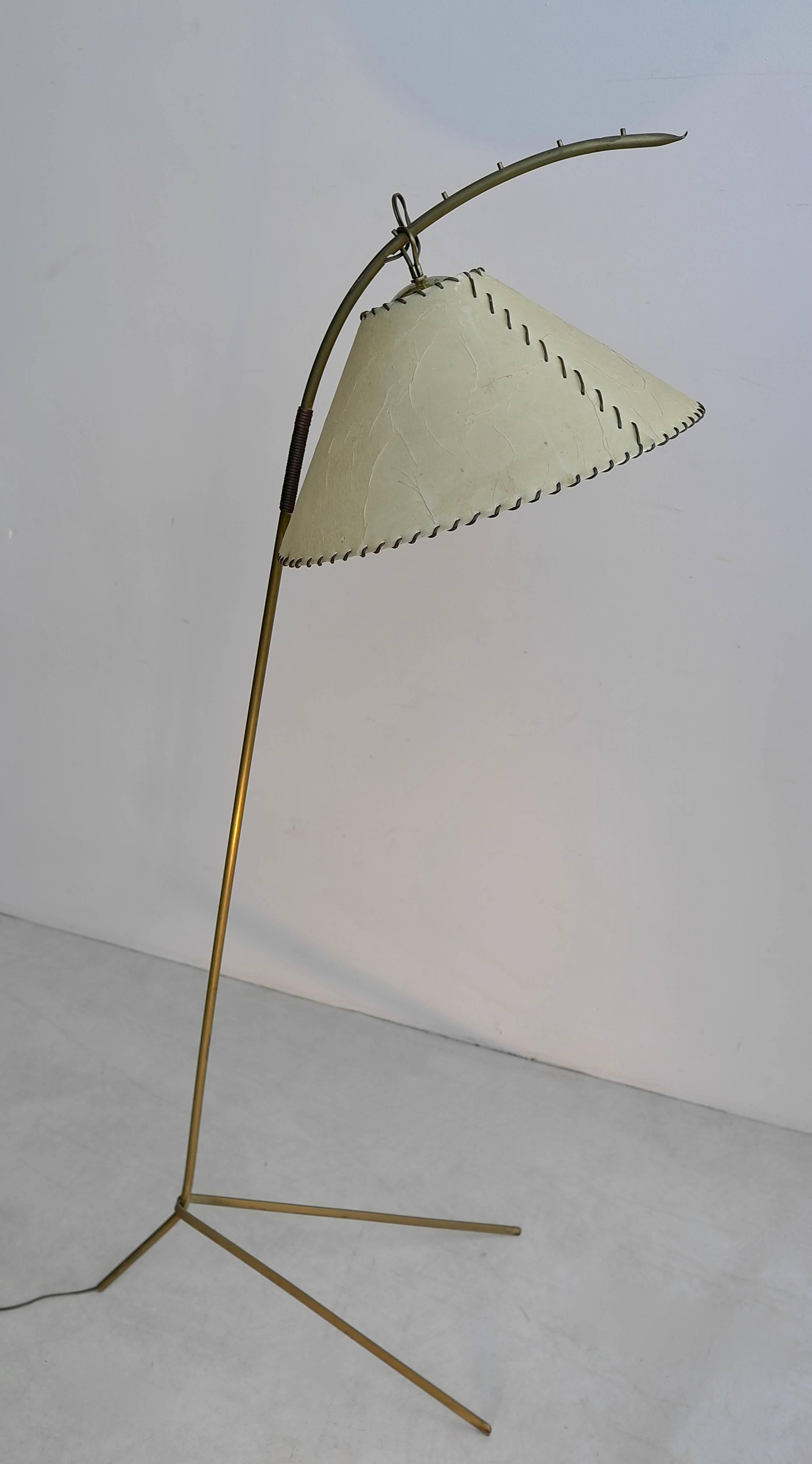 Mid-20th Century JT Kalmar Adjustable Floor Lamp in Brass, Austria, 1950s