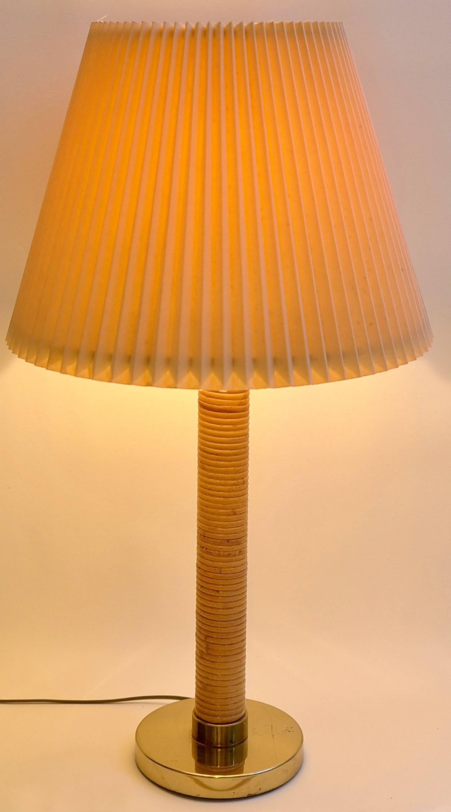 Mid-20th Century Large Austrian Bamboo and Brass Table Lamp For Sale