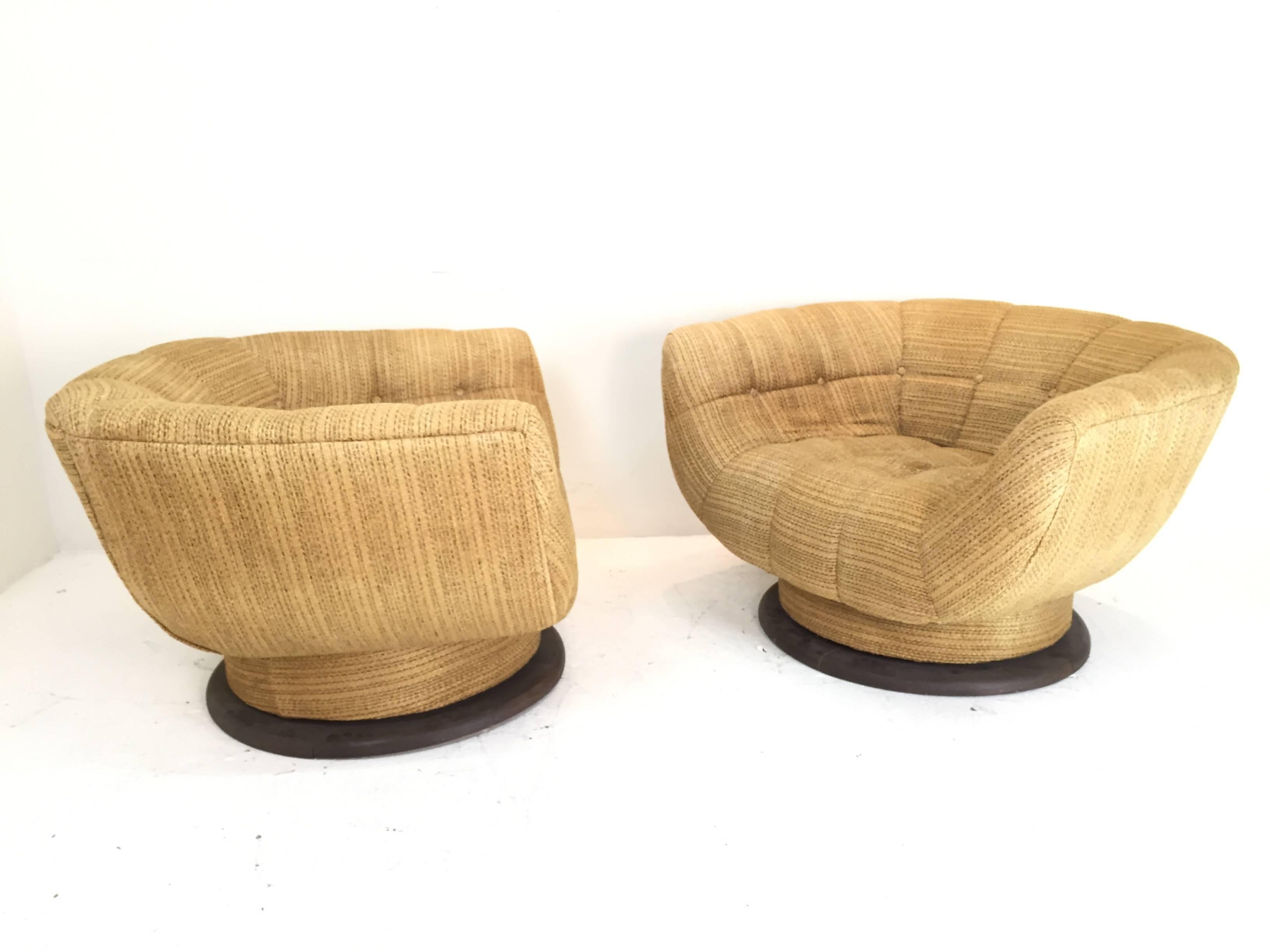 round tub chairs