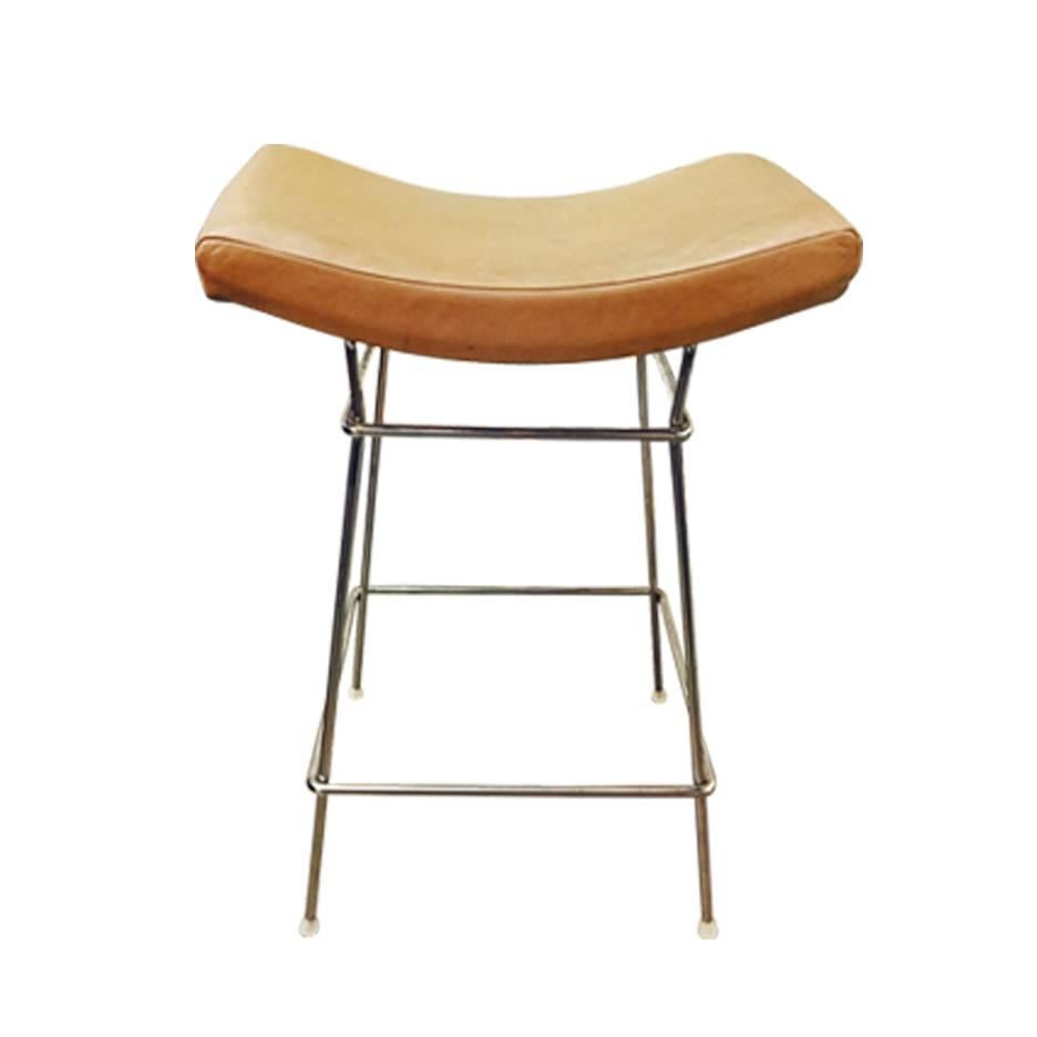 Set of five bar stools by Fernando Jaeger. Chrome is in good vintage condition with signs of wear from usage. The leather seating is in good condition but we recommend new upholstery. circa 2000

dimensions: 21"w x 14"d x 29"t
seat