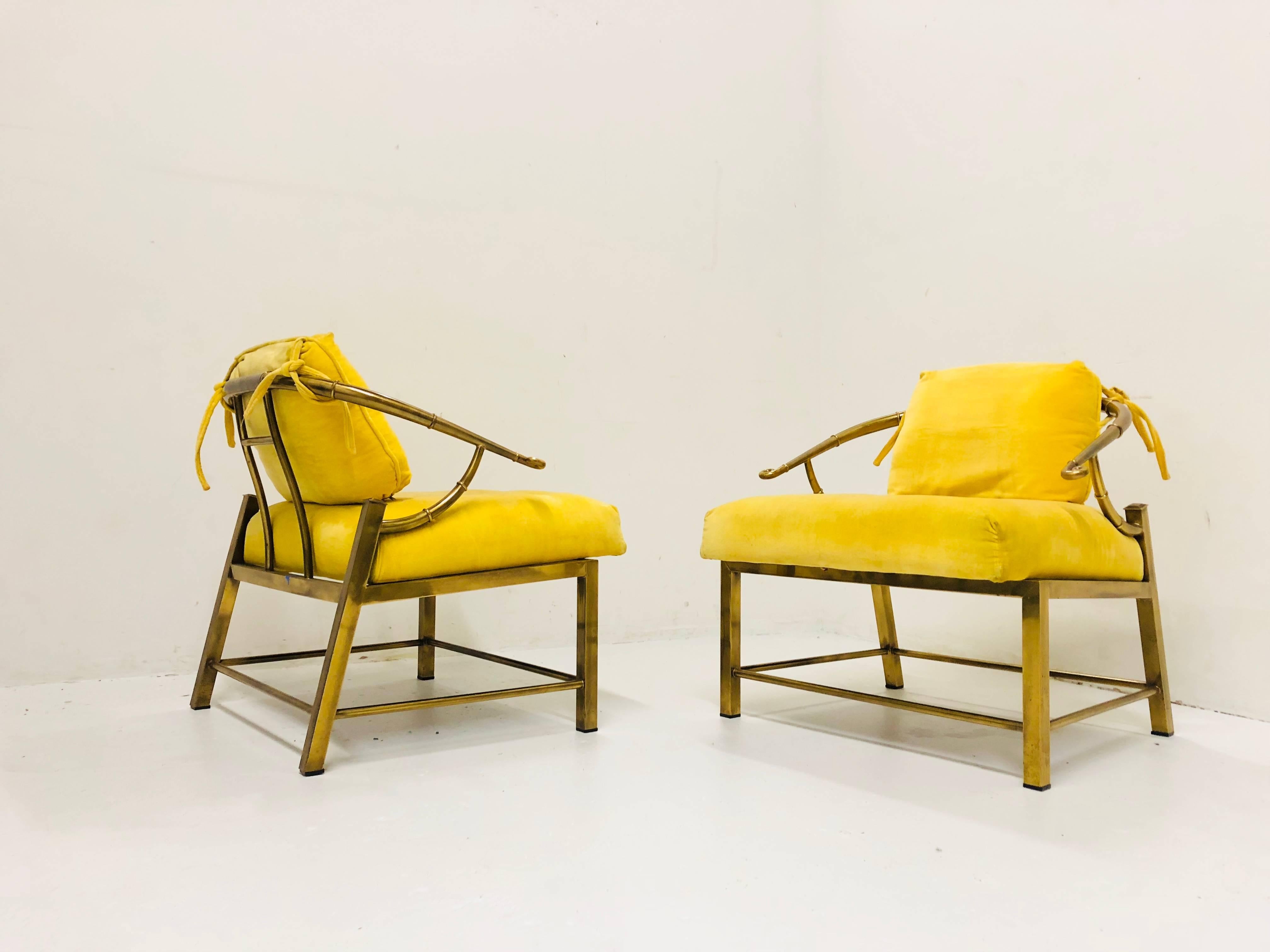 Mid-Century Modern Pair of Brass Ming Lounge Chairs with Yellow Velvet For Sale