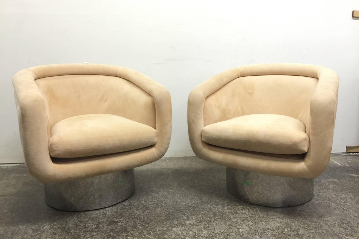 Pair Swivel Tub Chairs with Steel Base by Leon Rosen for Pace